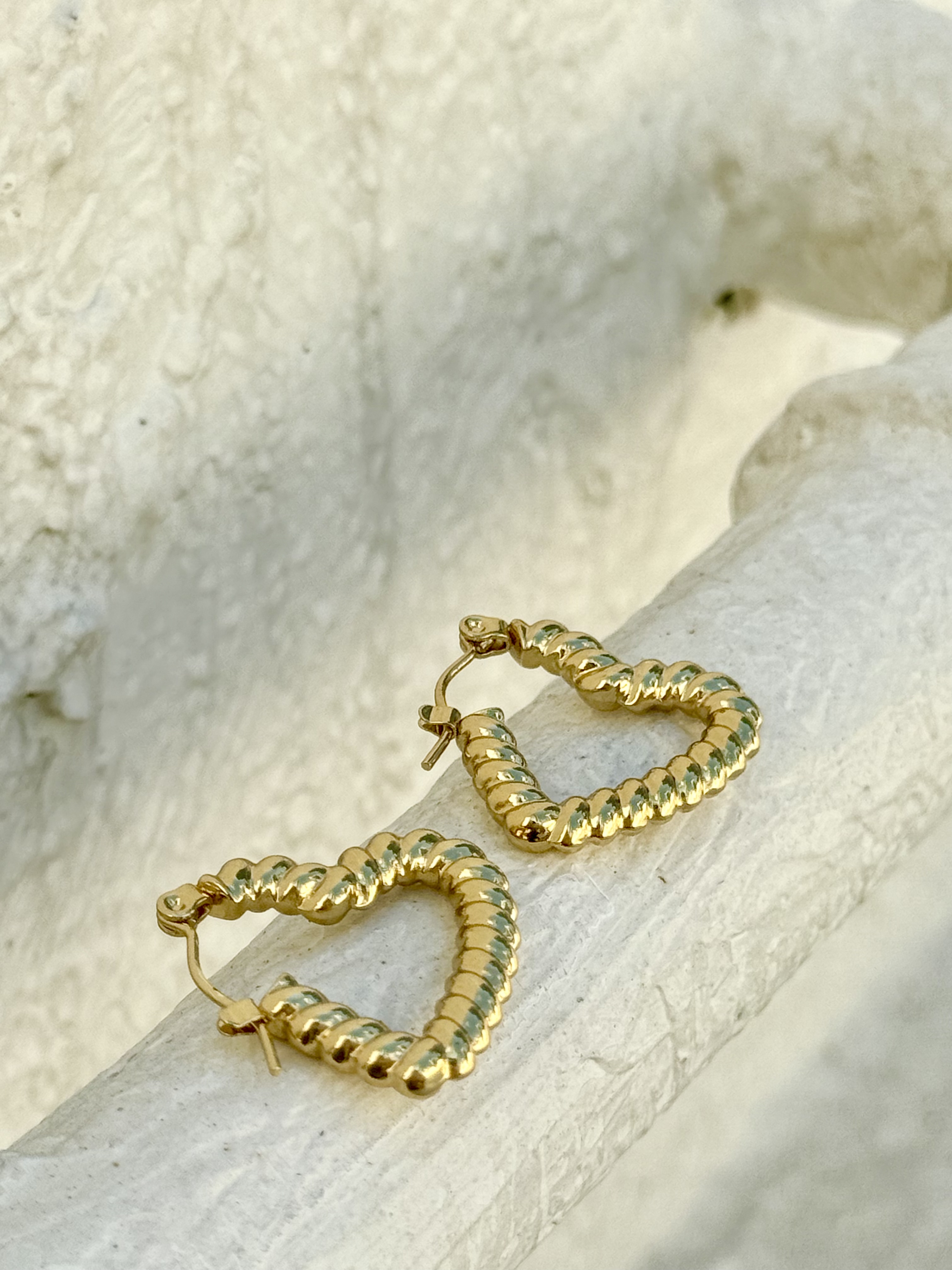 Gold heart stainless earring