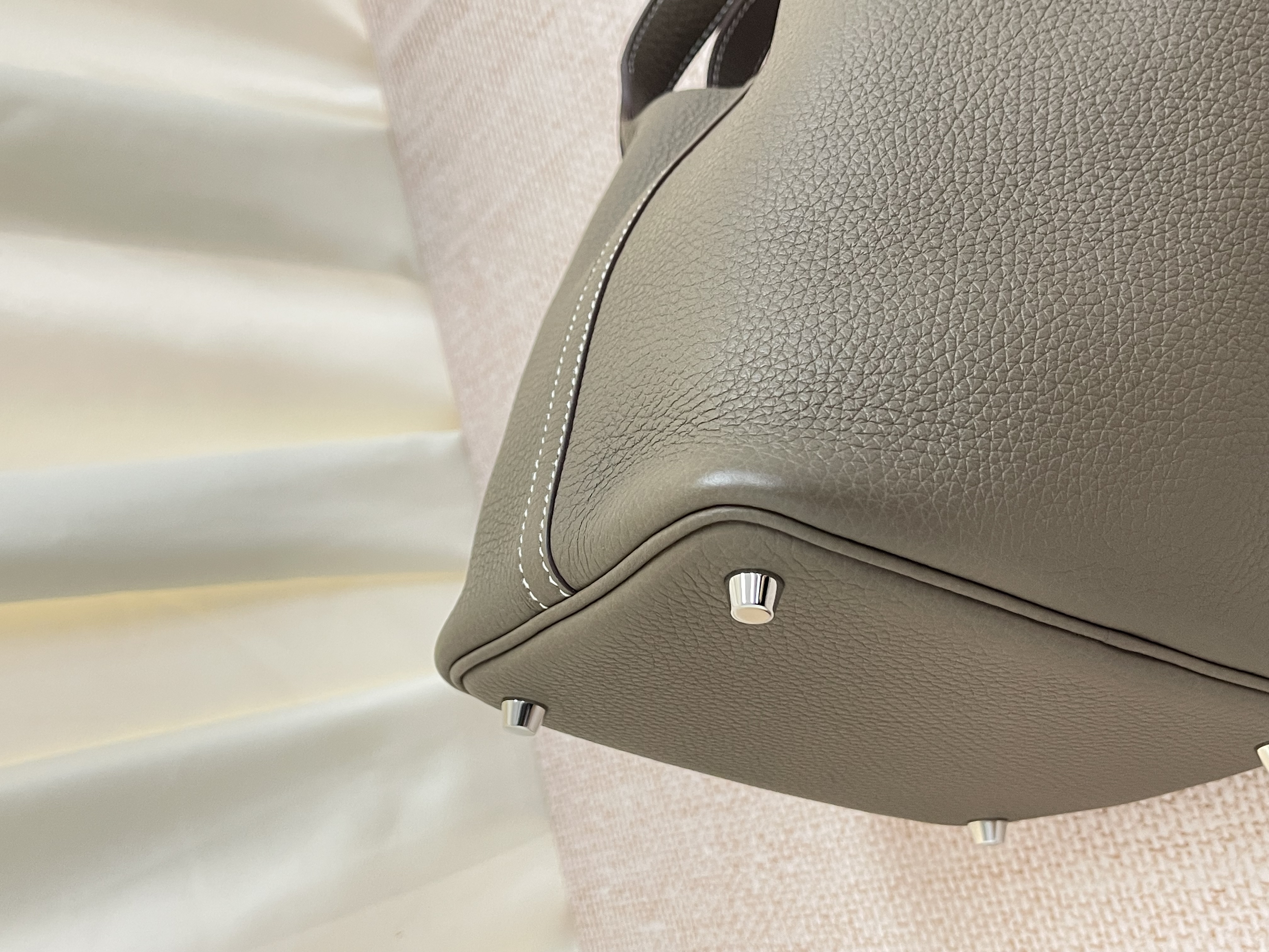 Pre-owned Hermes P18/ Stamp Y/ Product Code: 26042702