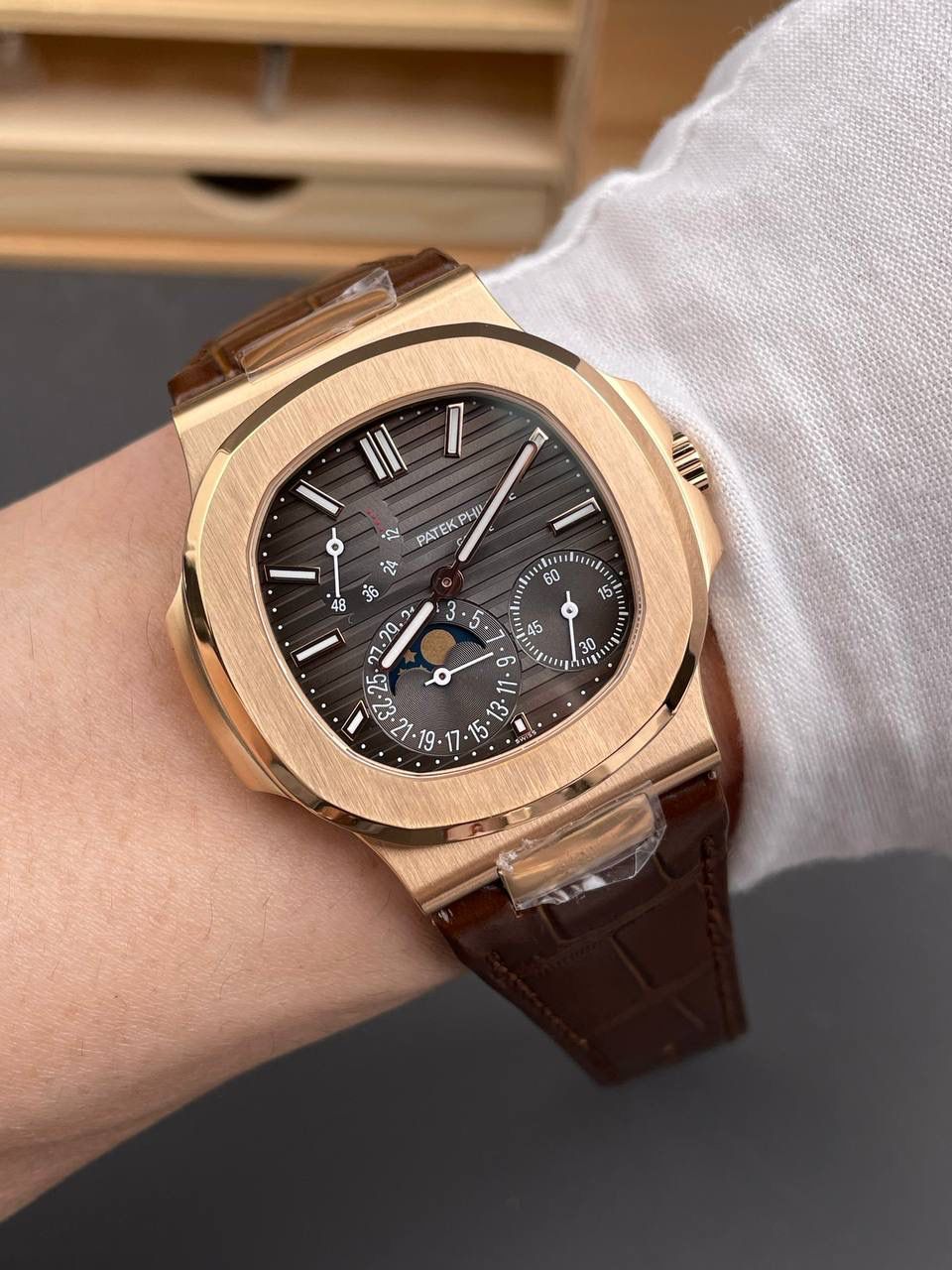 鹦鹉螺5712 玫金黑褐盘/40mm/240机🔥🔥