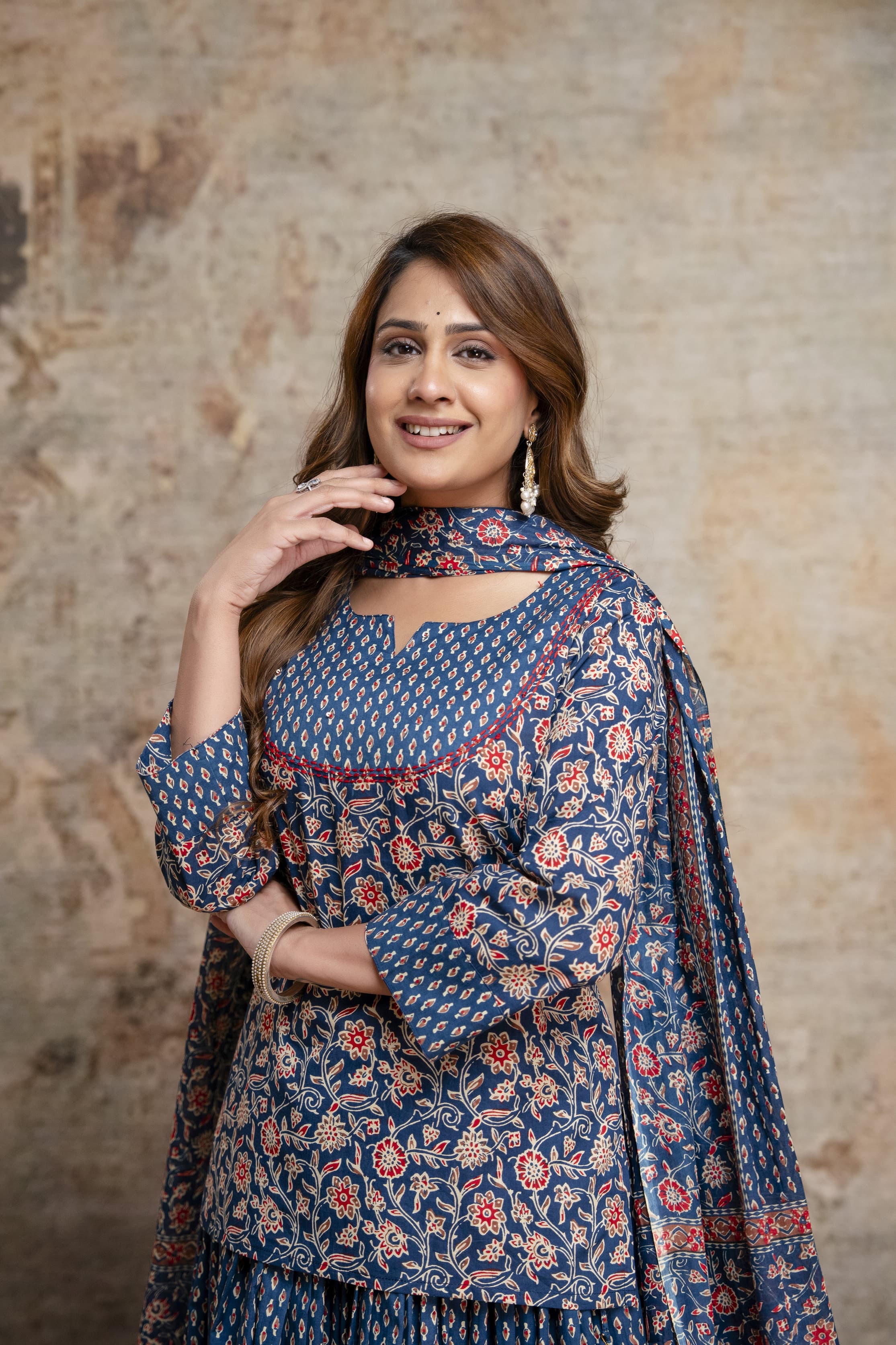 Naira: Indigo Bloom Gopi Set