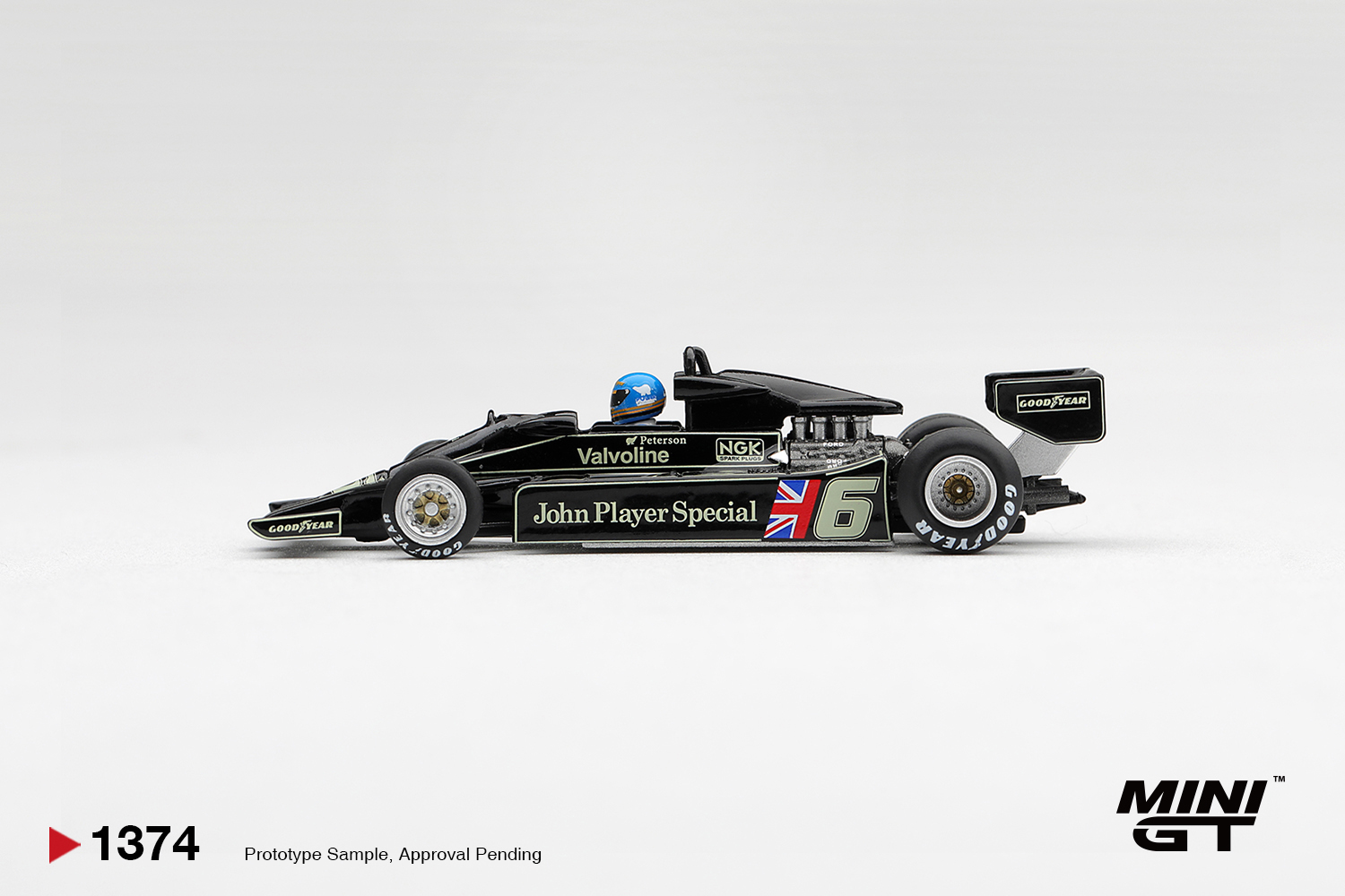 Pre Order - MINI GT ( MGT01374-L ) Lotus 78 #6 Ronnie Peterson 1978 S. African GP Winner / MINIGT 預訂優惠價 Pre-Order Price: HK$89