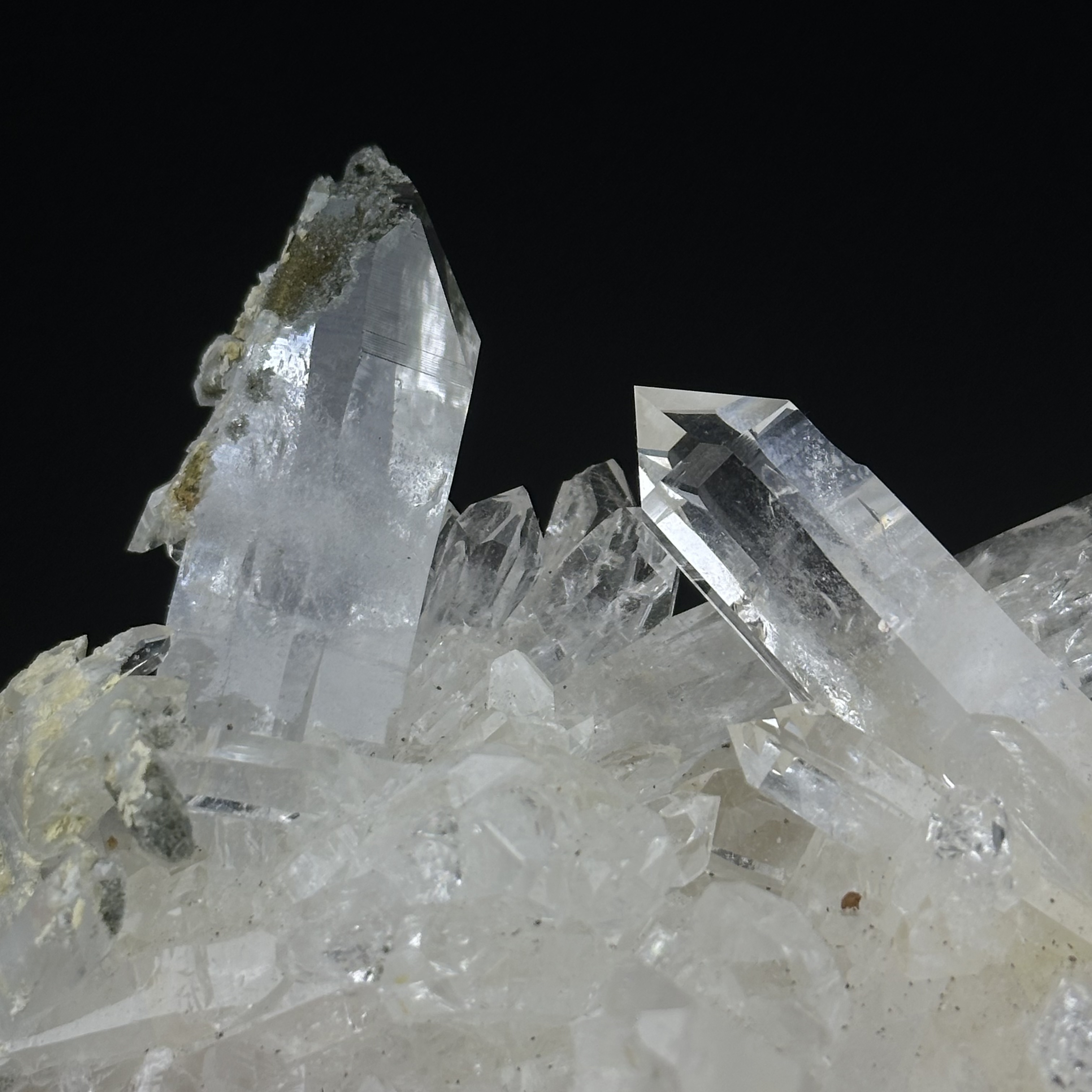 雷姆利亞水晶簇 - Lemurian Quartz Cluster LQ01