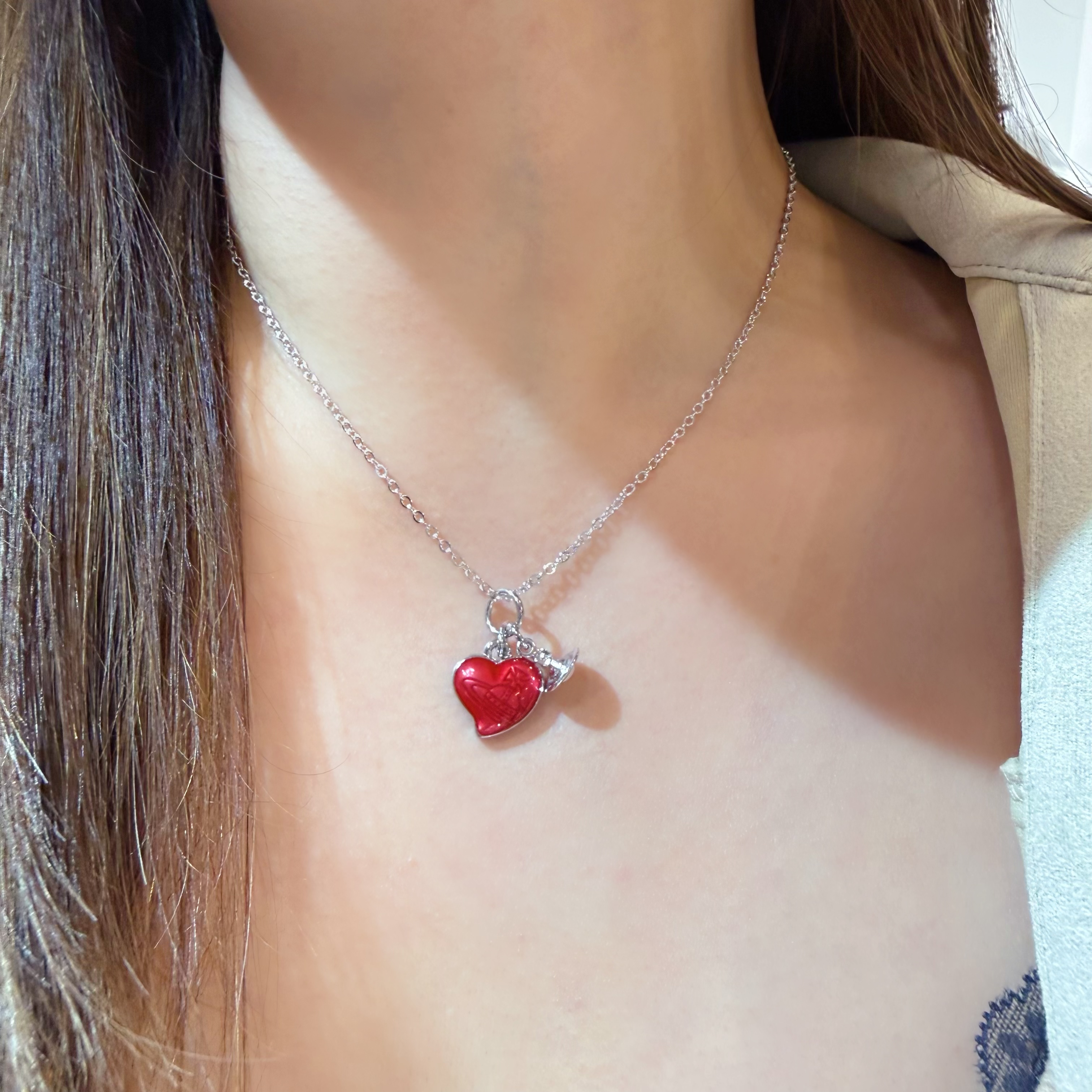 Vivienne Westwood necklace red heart/orb