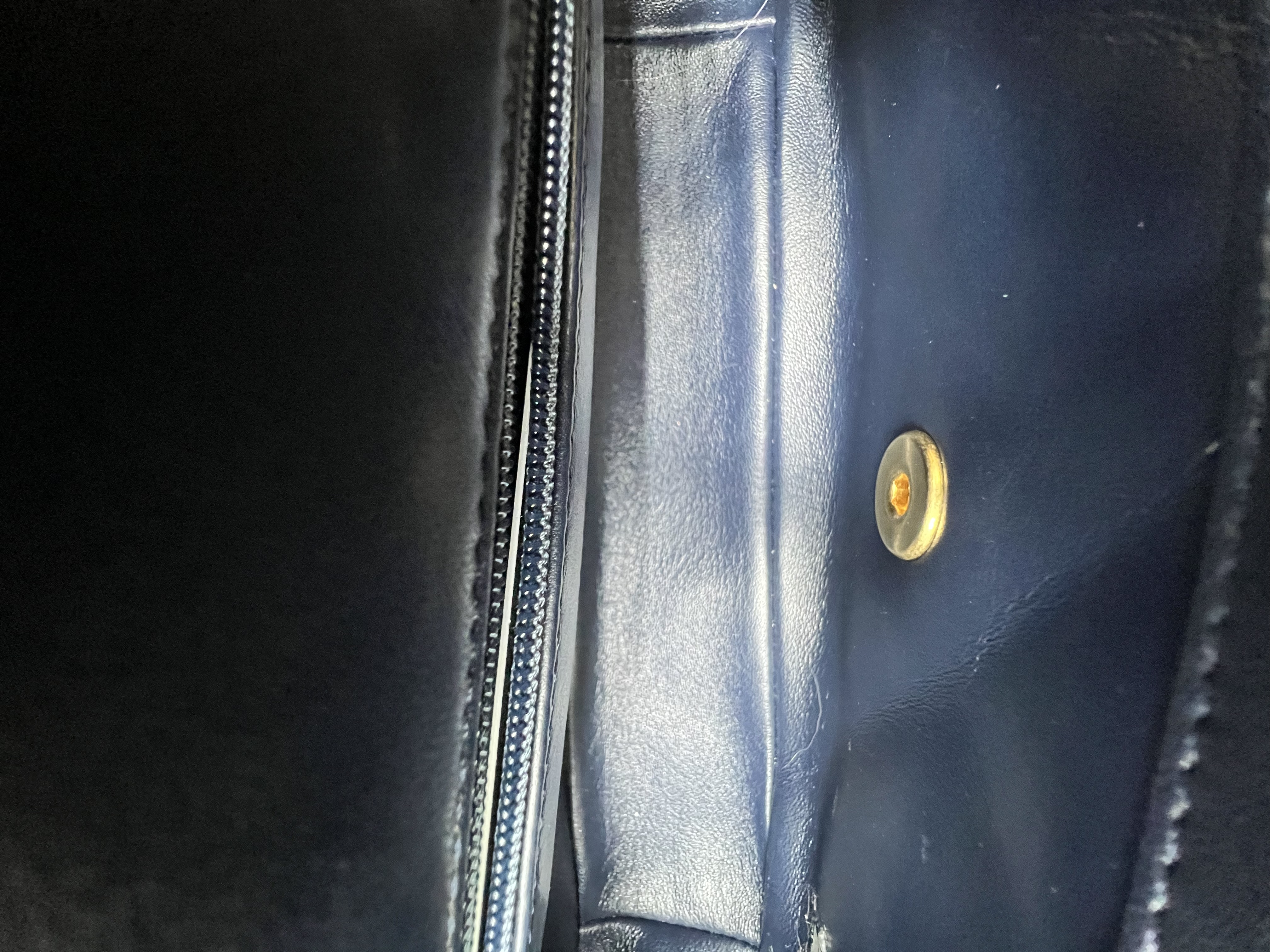 Pre-Owned CHANEL Lambskin Leather Timeless Top Handle Bag / Product Code: 26042212