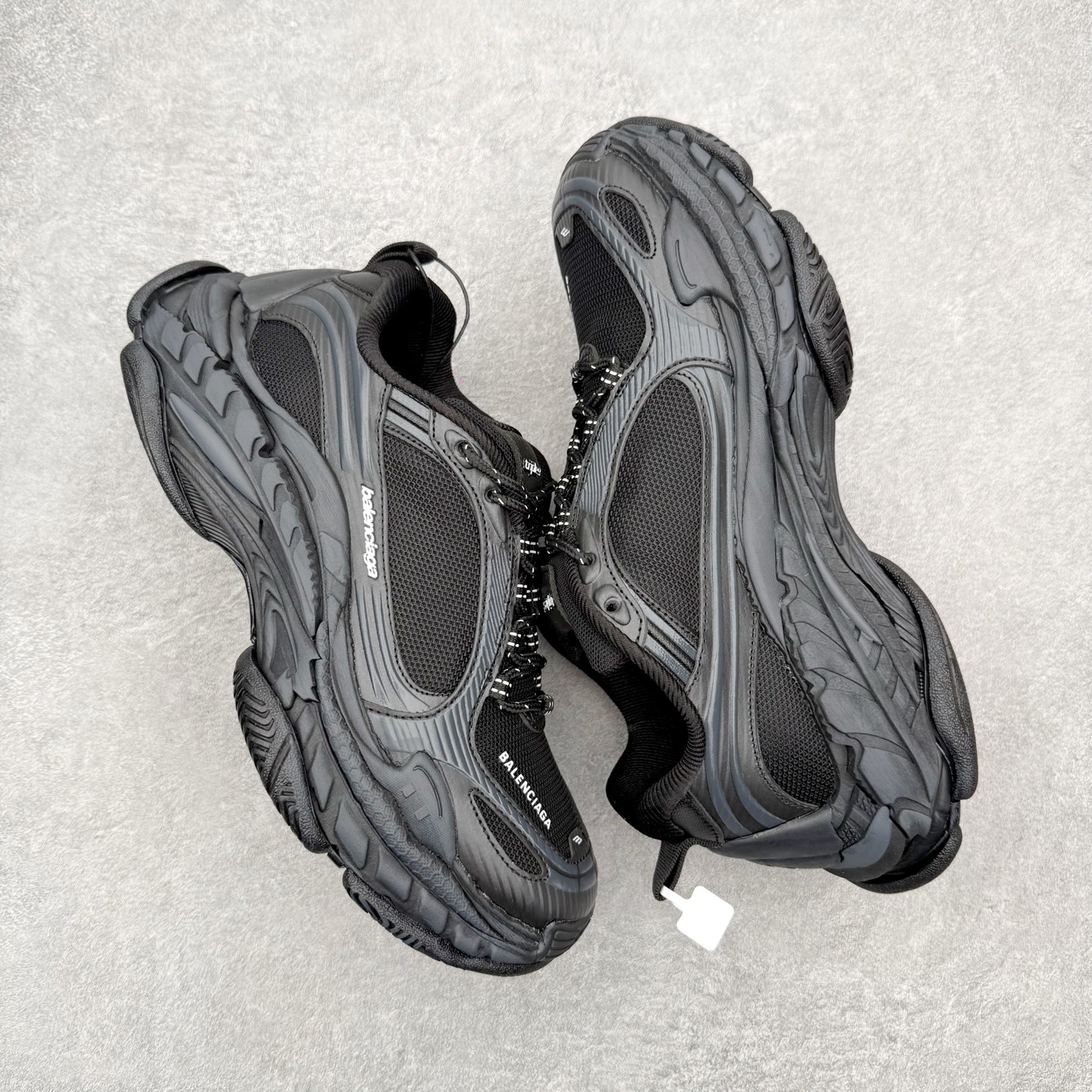 Balenciaga Triple S.2 Gradient 