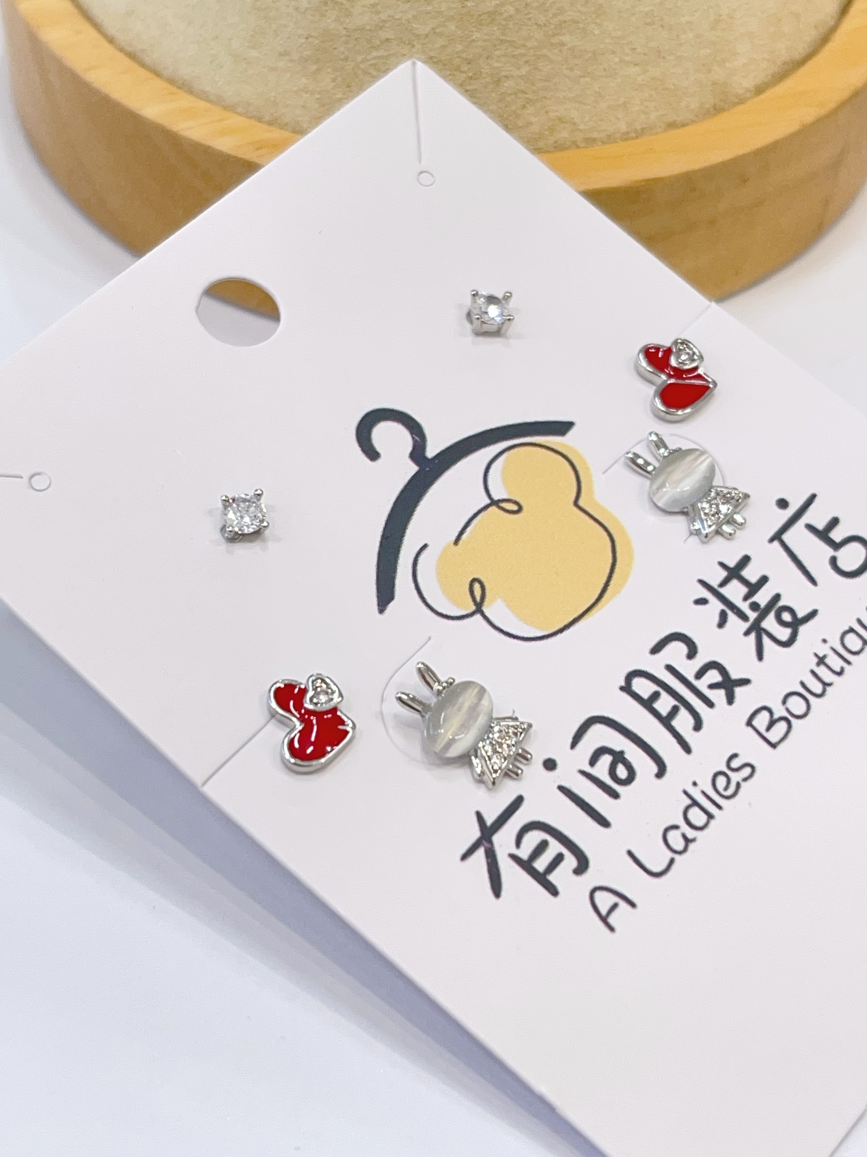 猫眼石小兔子爱心耳环套装