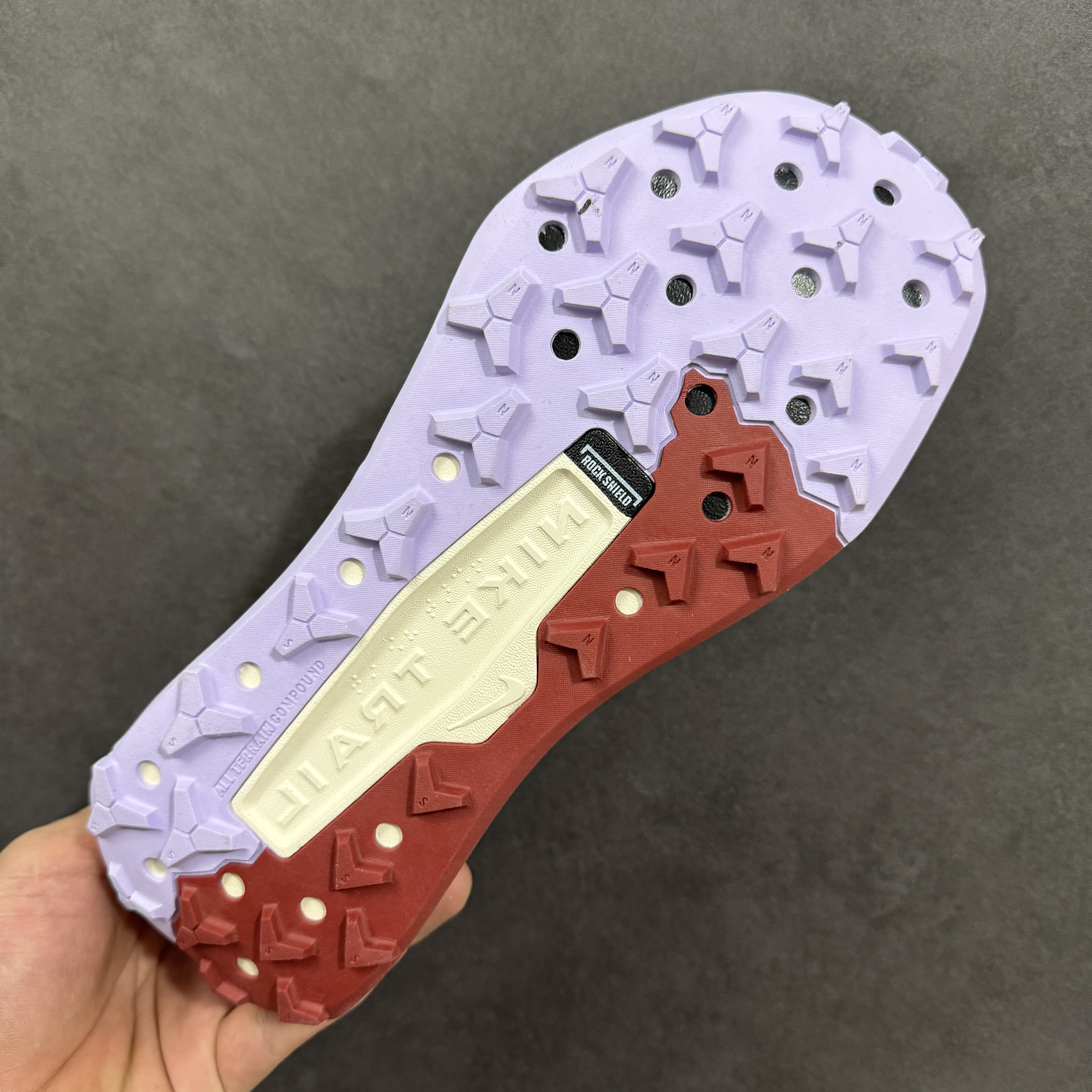 Nike ReactX Wildhorse 10 FV2337–600