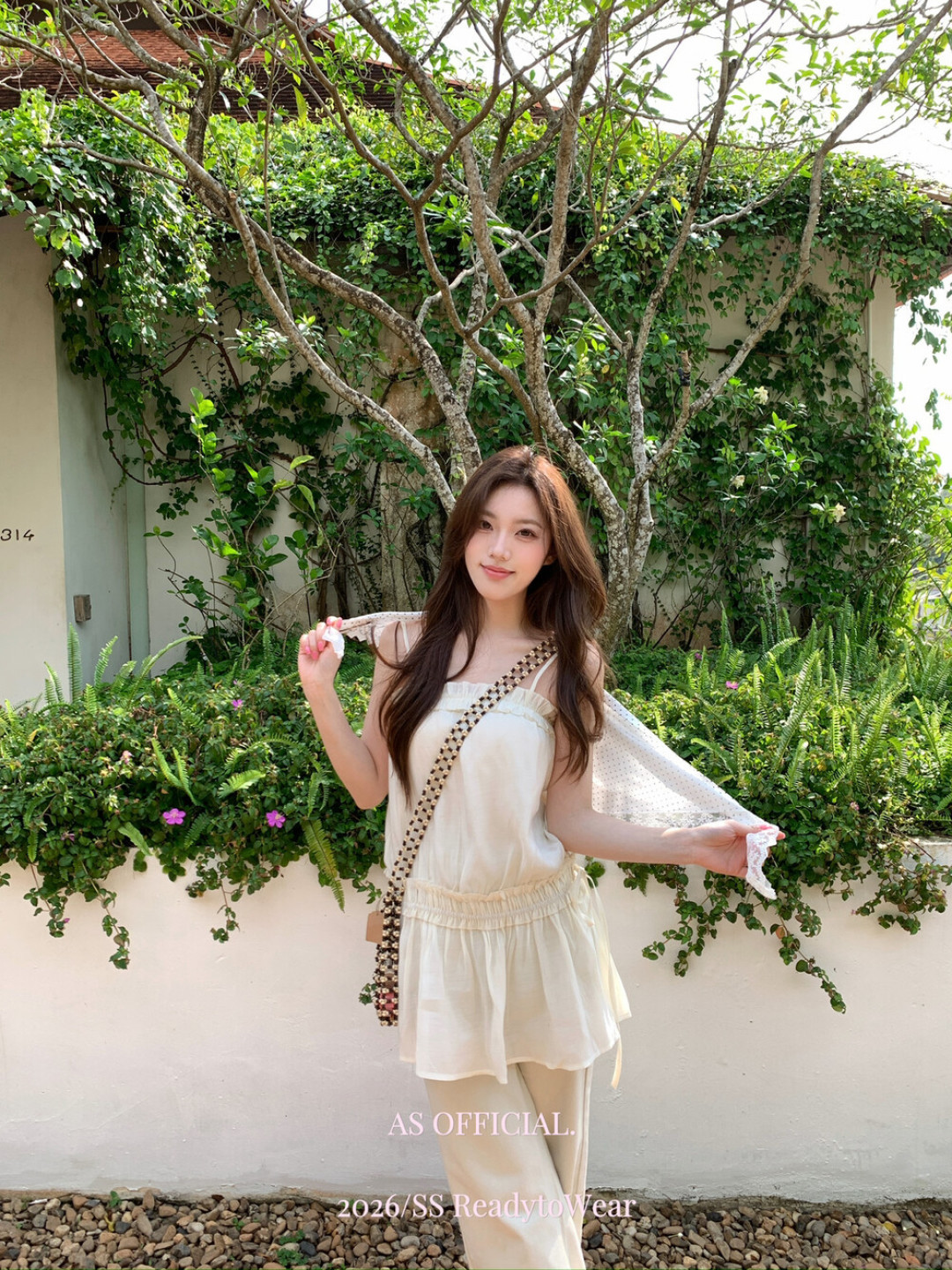 4613 AS OFFICIAL Lumière Ruffle Top（光影荷叶边上衣）