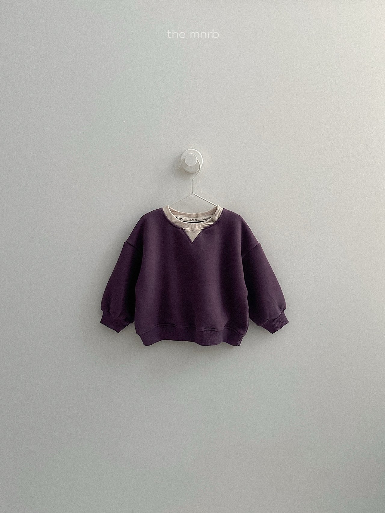Mnirobe | Two-Tone Sweatshirt