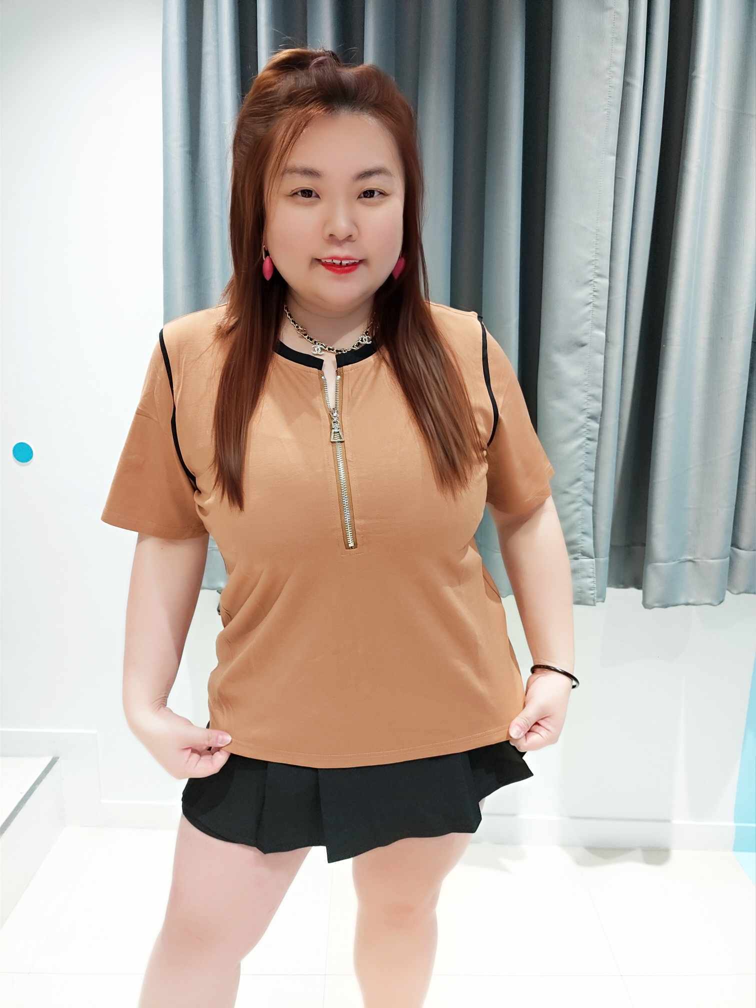 ENF11 E181601 前拉链滚边设计上衣