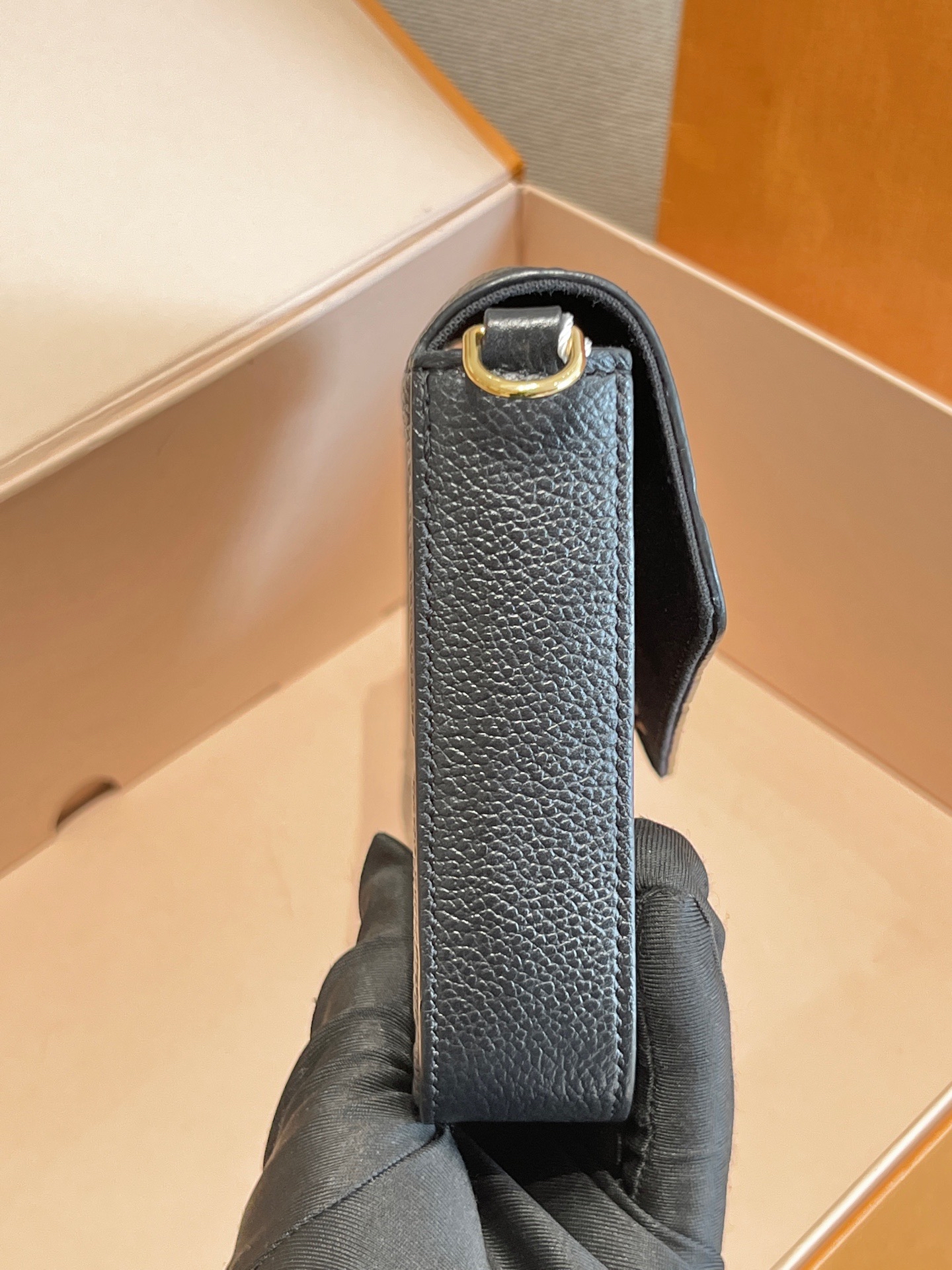 【預訂貨品】LV黑色全皮印花三合一 