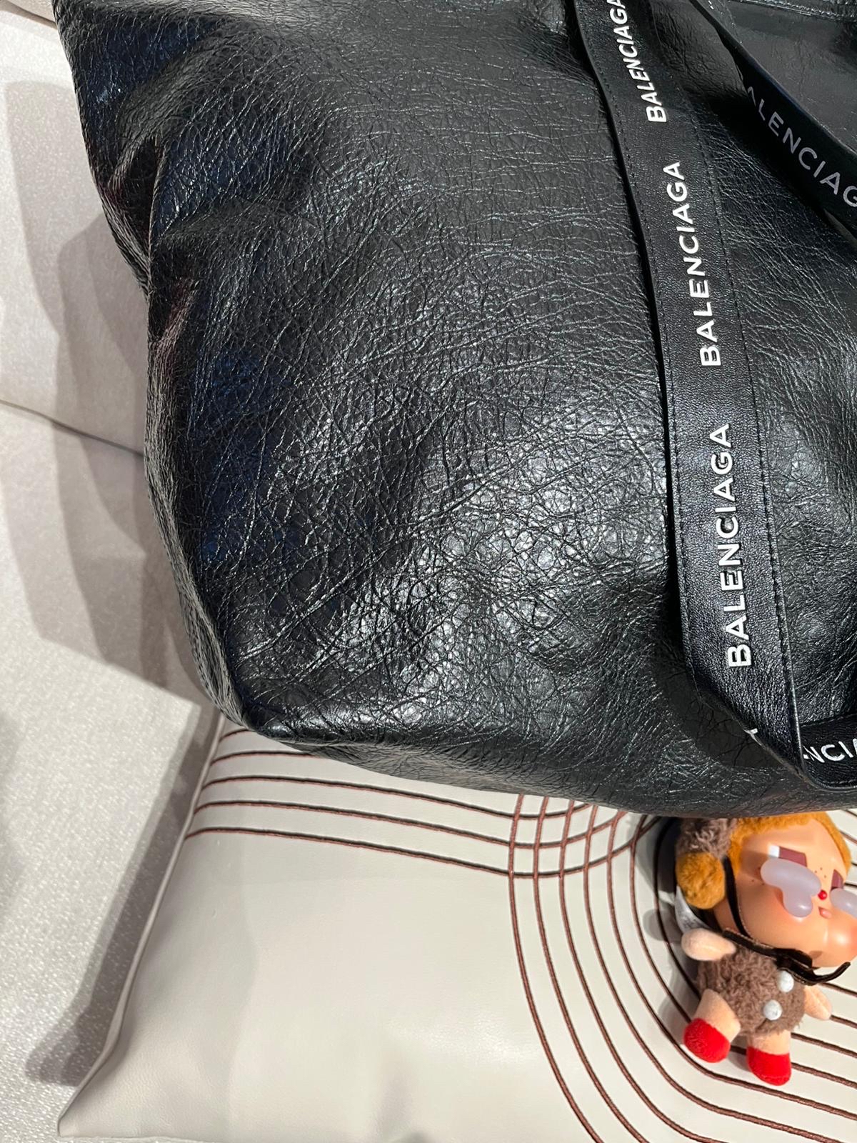 Balenciaga carry shopper Tote Bag 黑色小牛 W44cm x D24cm x H37cm  100%Authentic,95%New