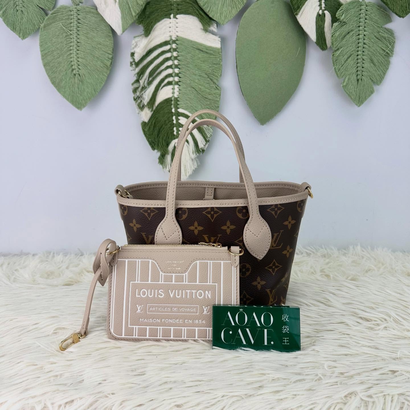 LV 🤍PRE OWNED NeverFull Inside Out BB 老花拼奶茶灰 晶片款🤎