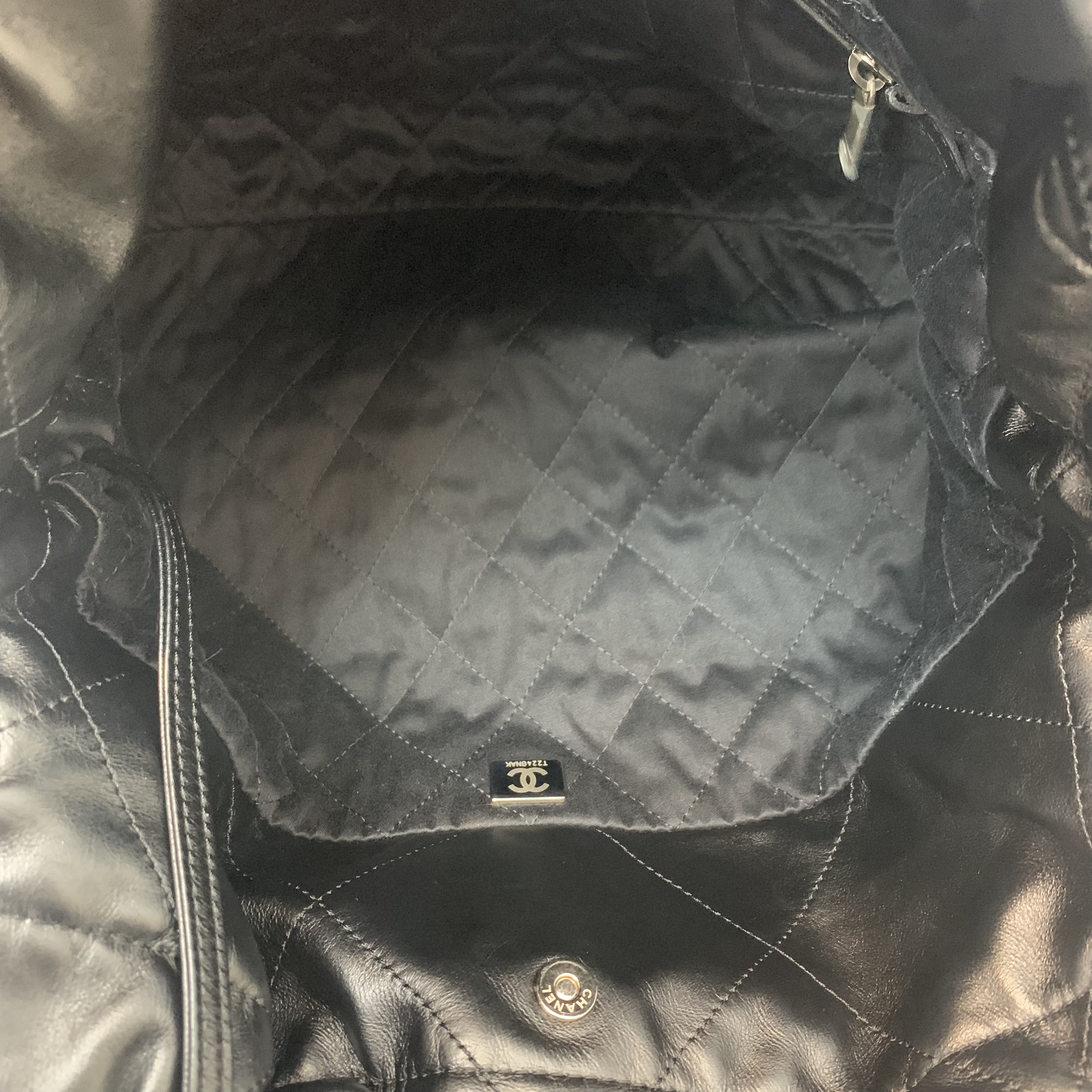 Chanel 22bag 黑色銀扣