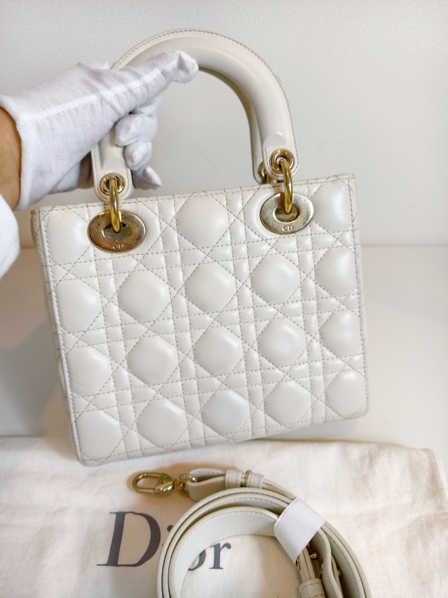 【預訂貨品】Dior Lady Dior 白色四格戴妃包