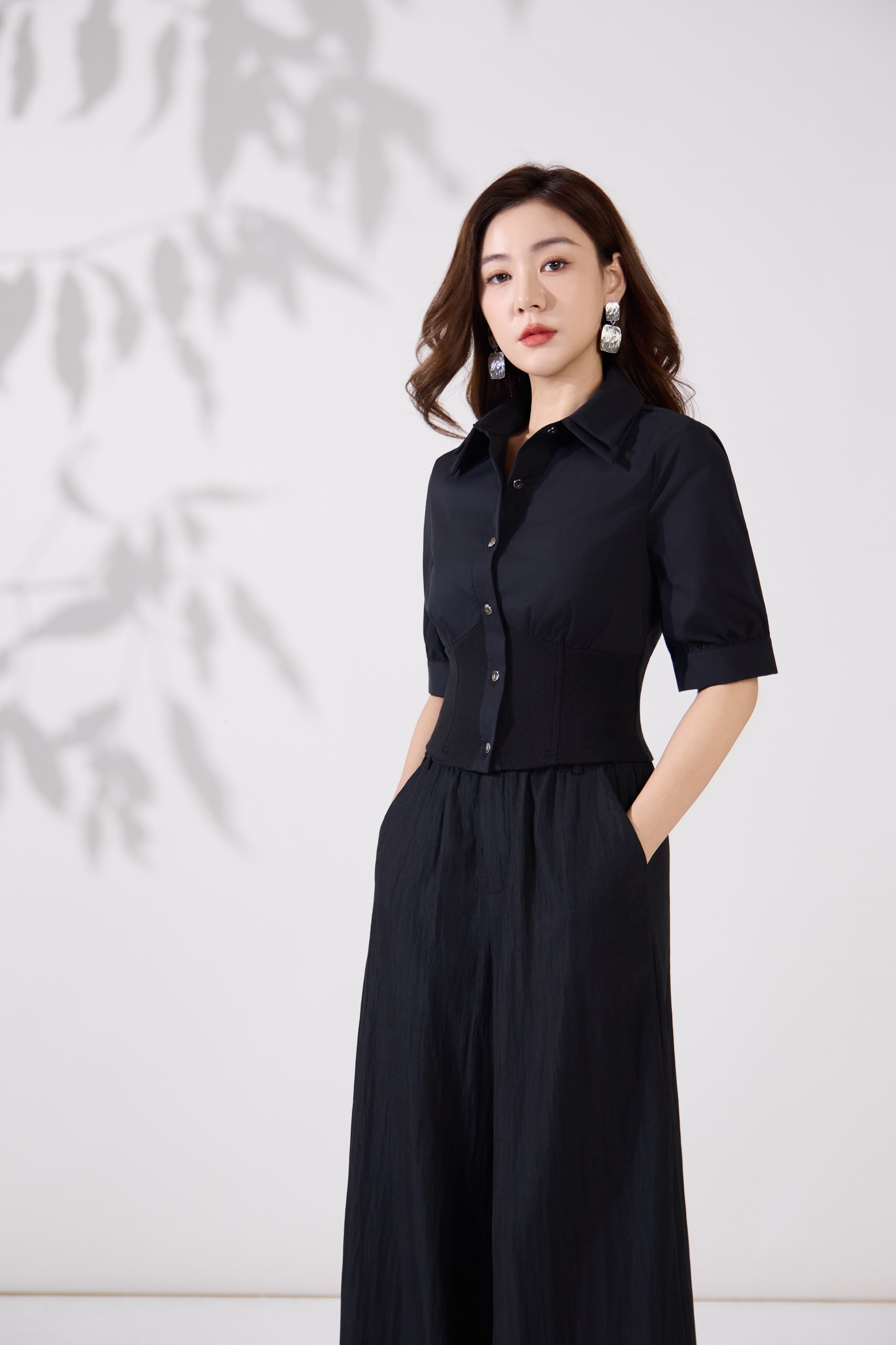 10241243 Aria Sculpted Waist Shirt