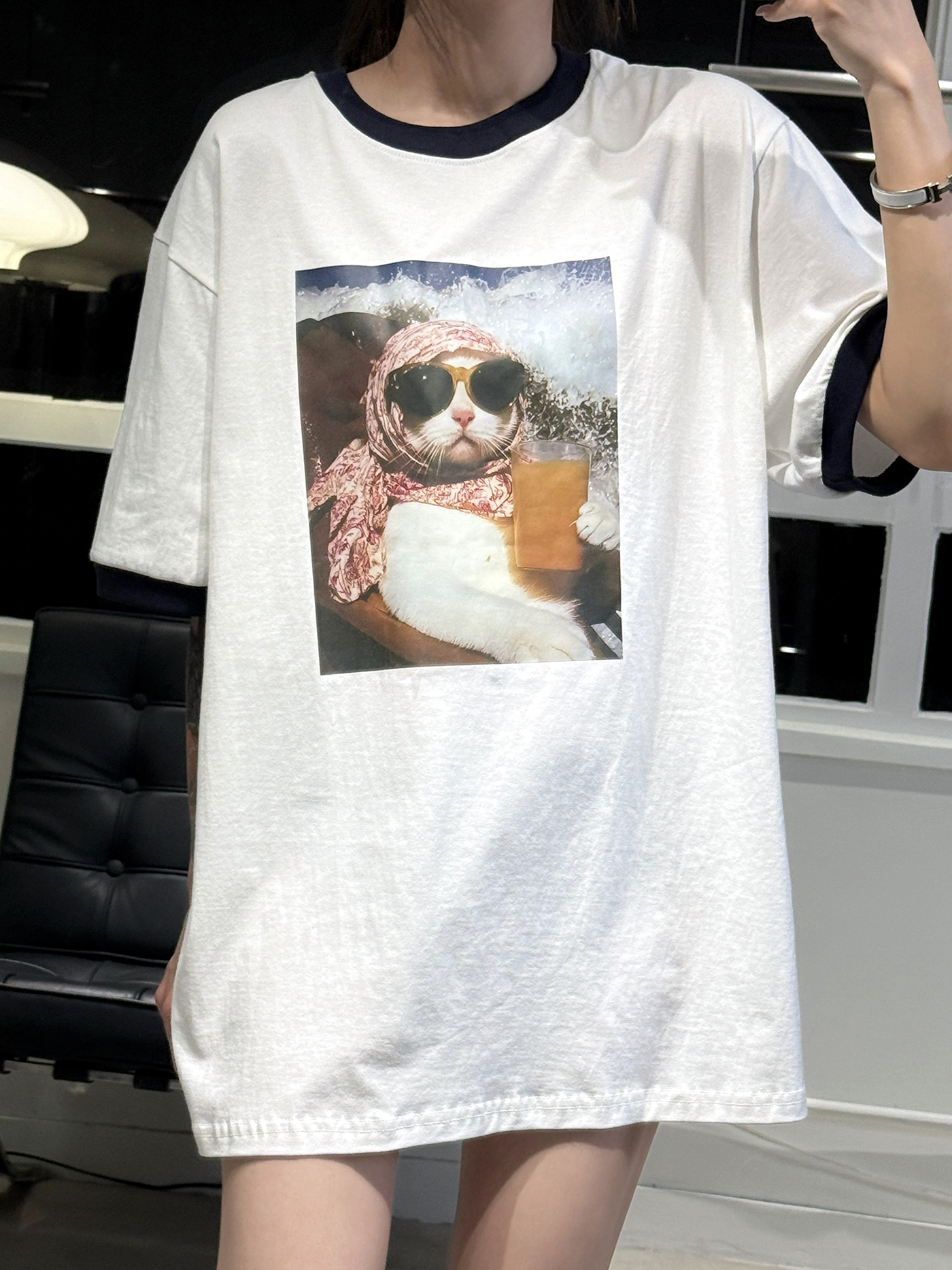 𝐂𝐨𝐧𝐭𝐫𝐚𝐬𝐭 𝐜𝐚𝐭 𝐩𝐫𝐢𝐧𝐭 𝐭-𝐬𝐡𝐢𝐫𝐭