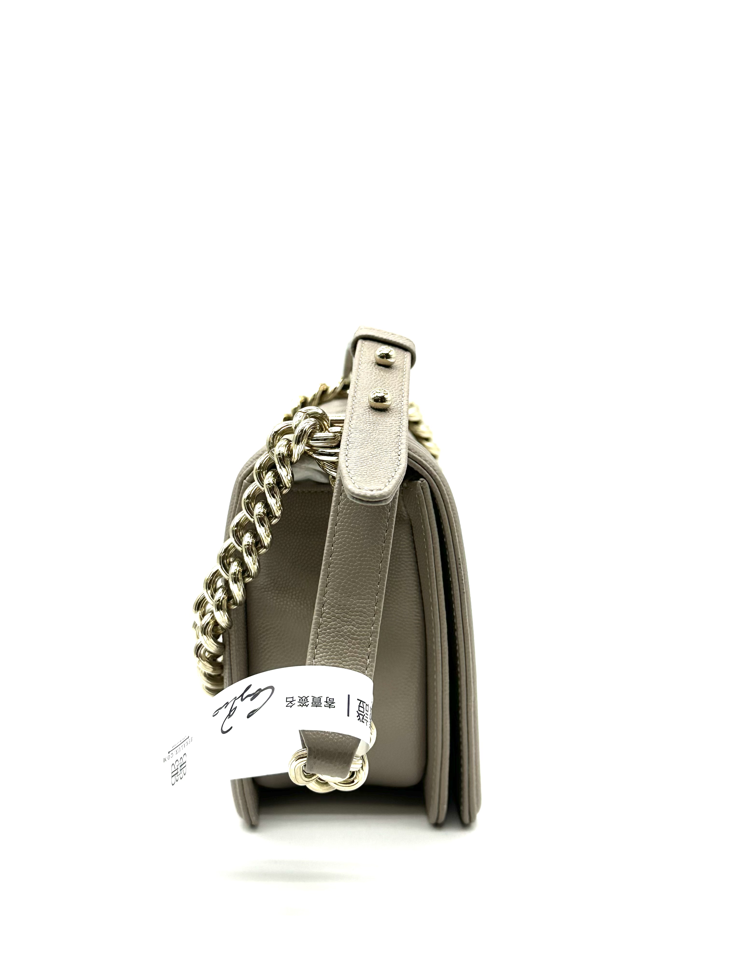 Pre-Owned CHANEL Boy Chanel Bag / Product Code: 26050605