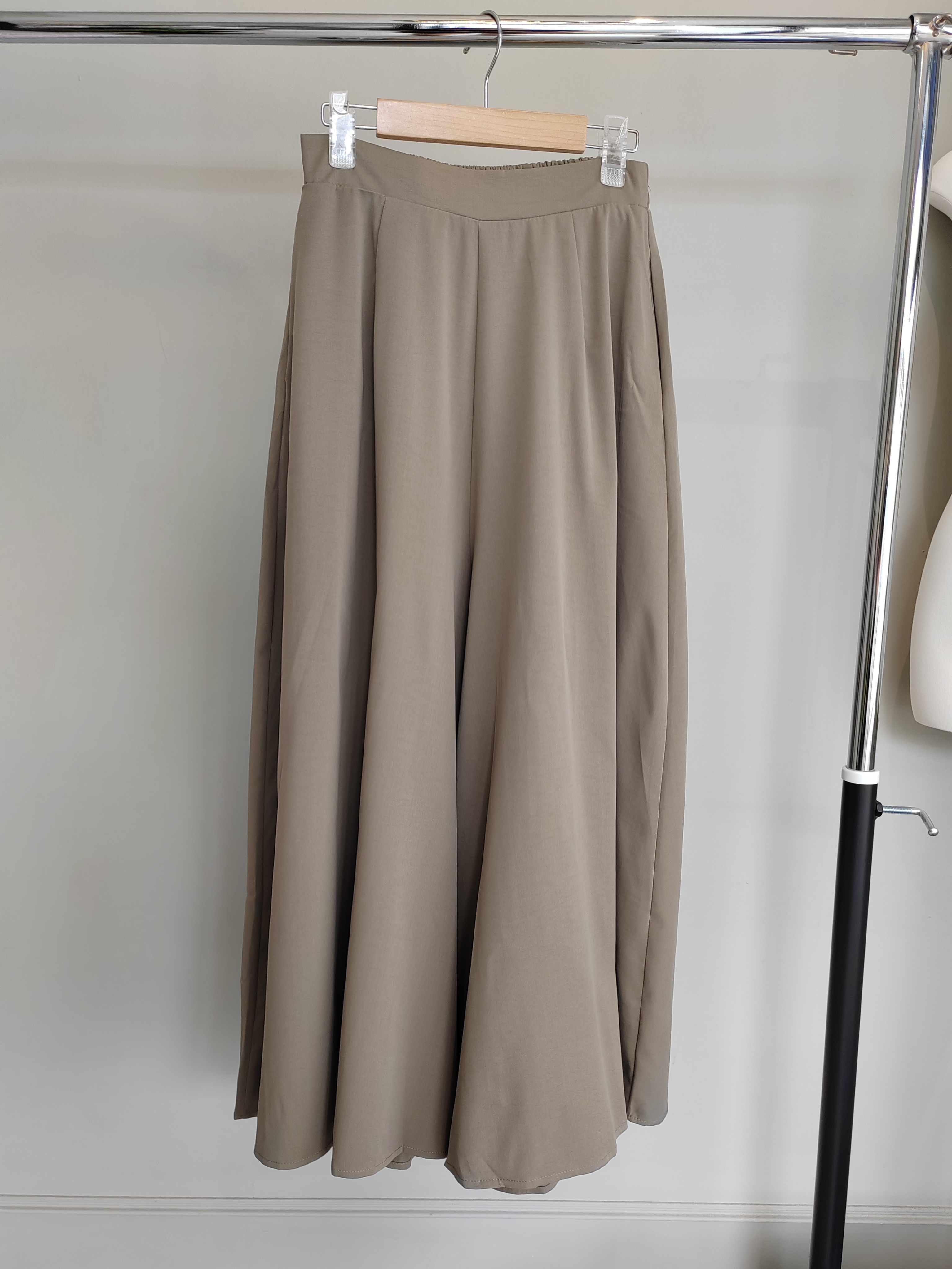 LY4038
