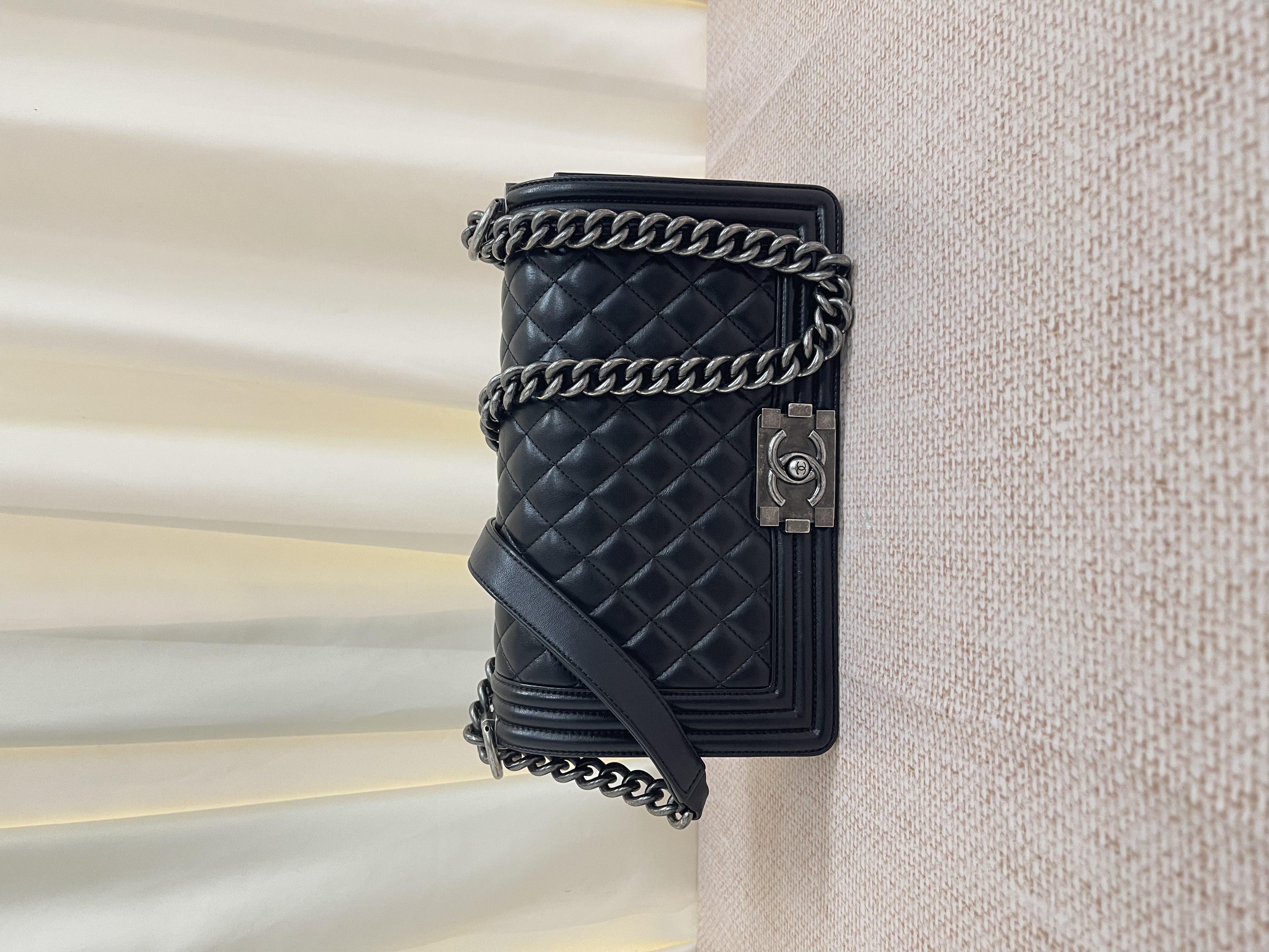 Pre-owned Chanel Boy / Product Code: 26040601