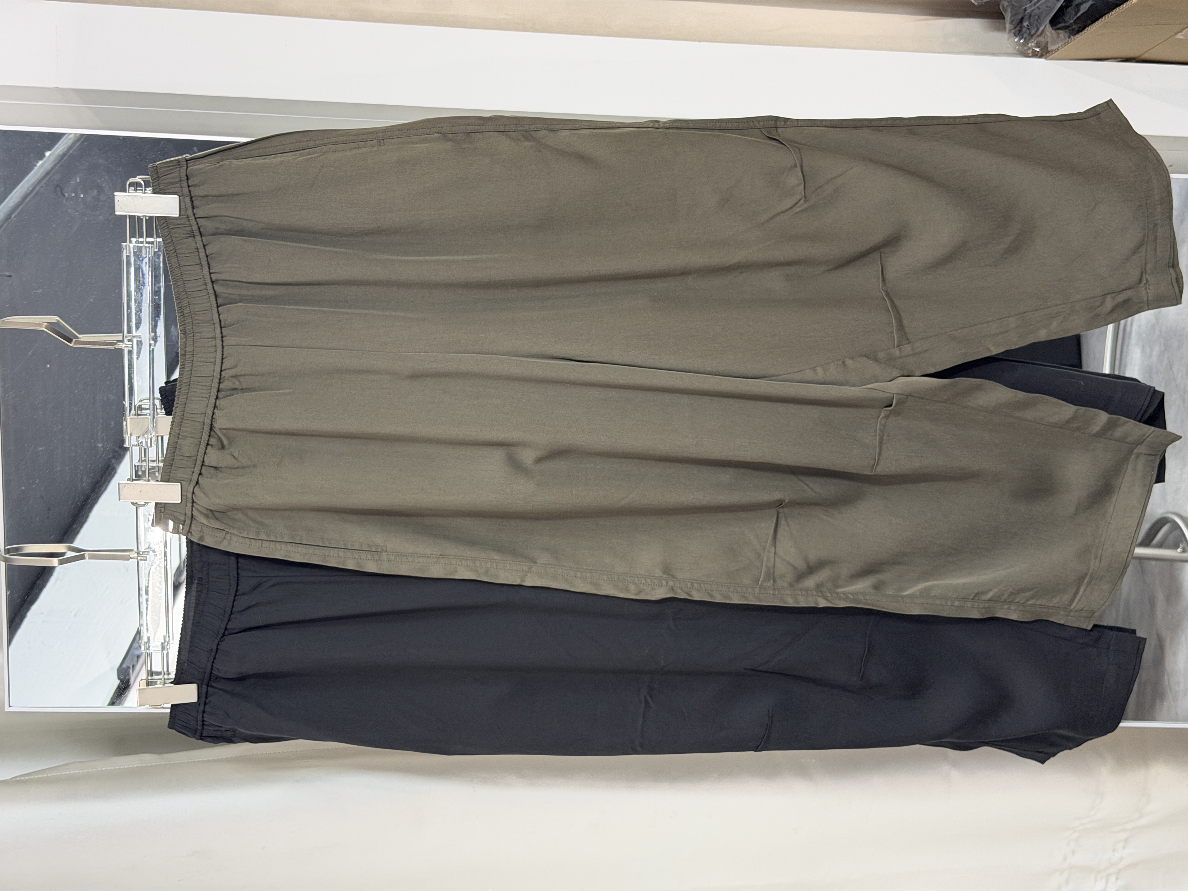 簡約休閒免燙寬鬆修腳褲