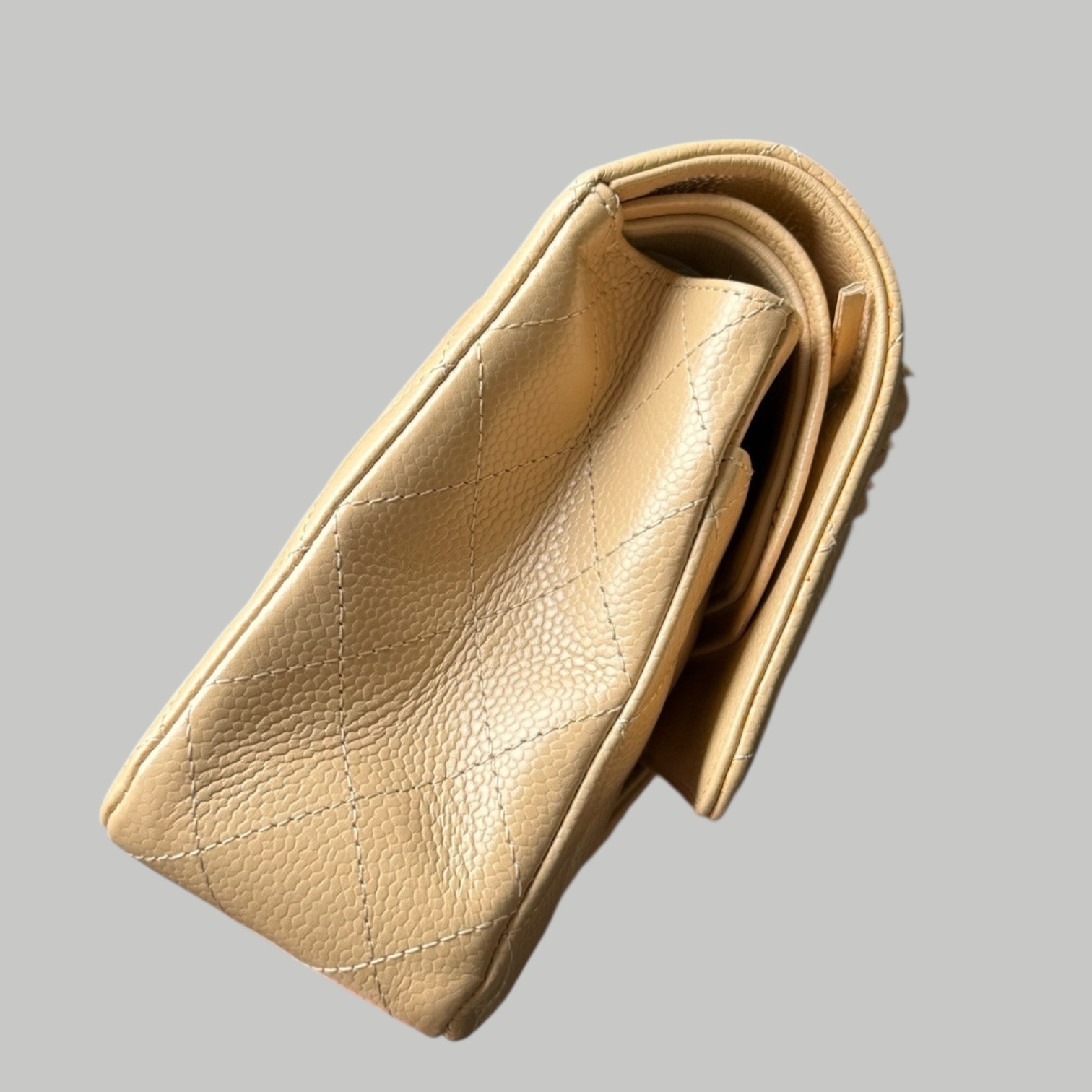 Chanel Caviar CF25 奶茶金扣