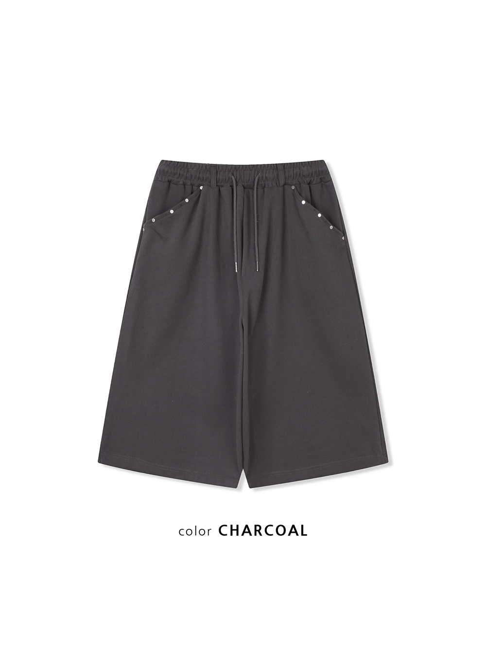 ⁠Studded Pocket Bermuda Pants