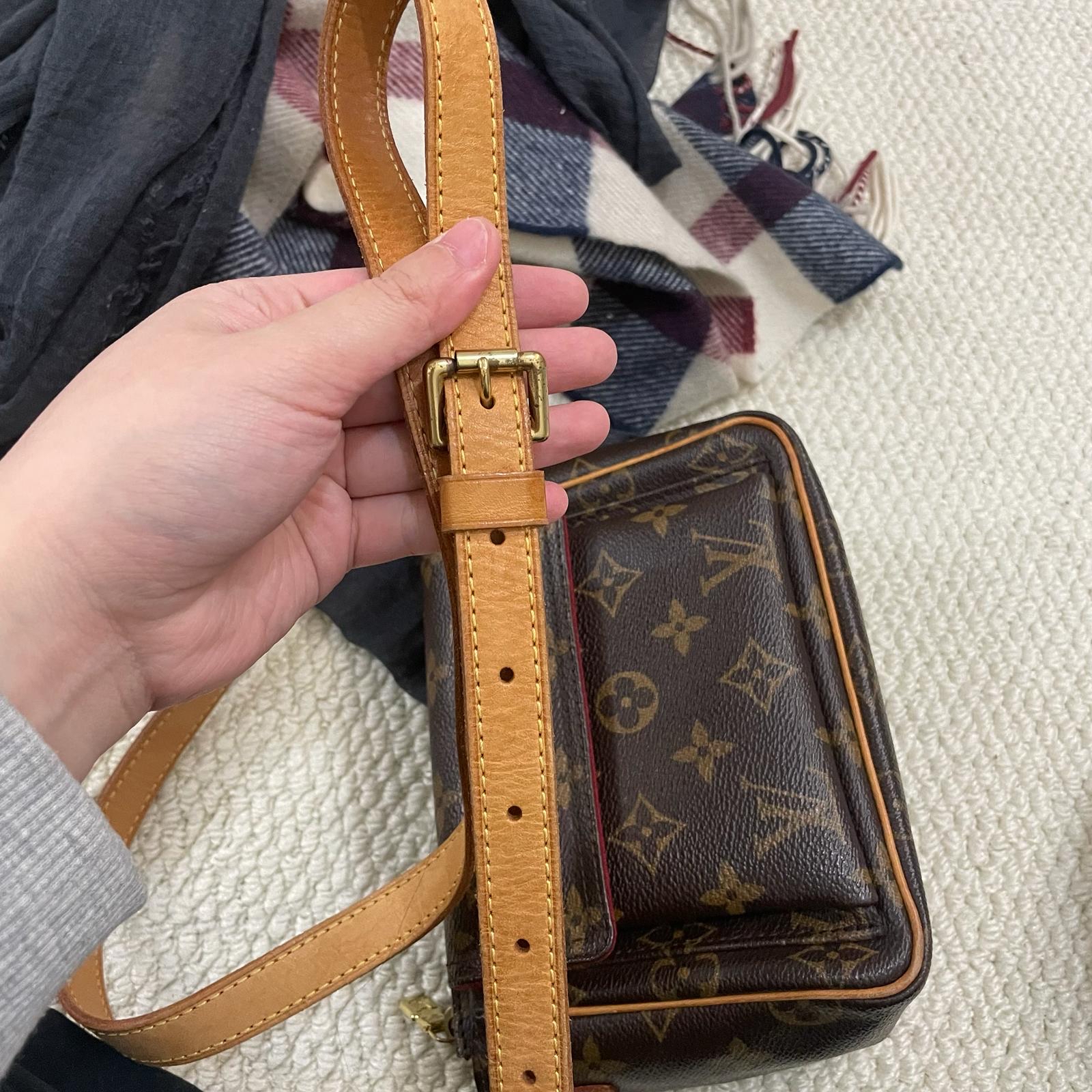 𝐋𝐨𝐮𝐢𝐬 𝐕𝐮𝐢𝐭𝐭𝐨𝐧 𝐕𝐢𝐧𝐭𝐚𝐠𝐞 豆腐包🥰