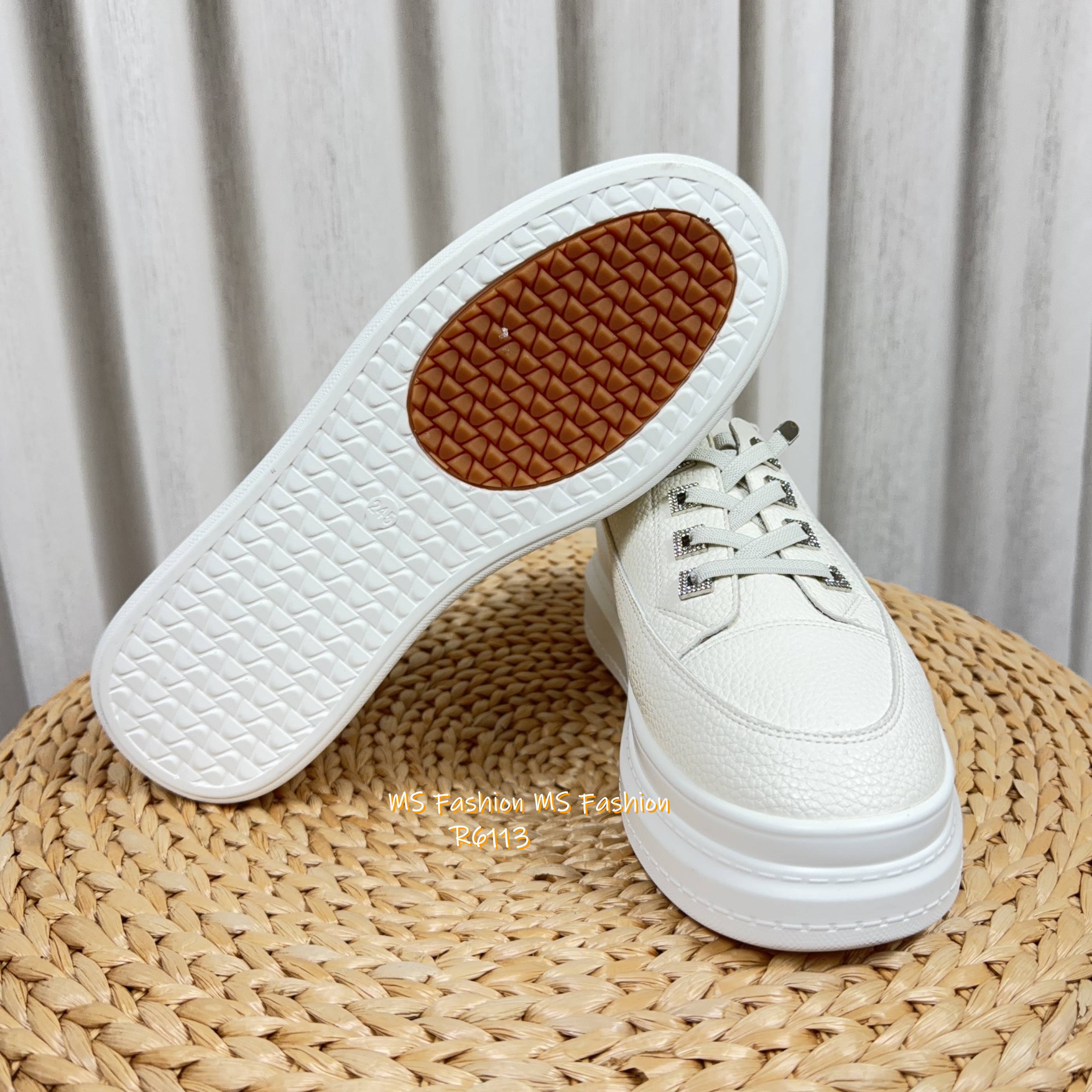 R6113 韓國🇰🇷真皮後拖厚底Sneakers