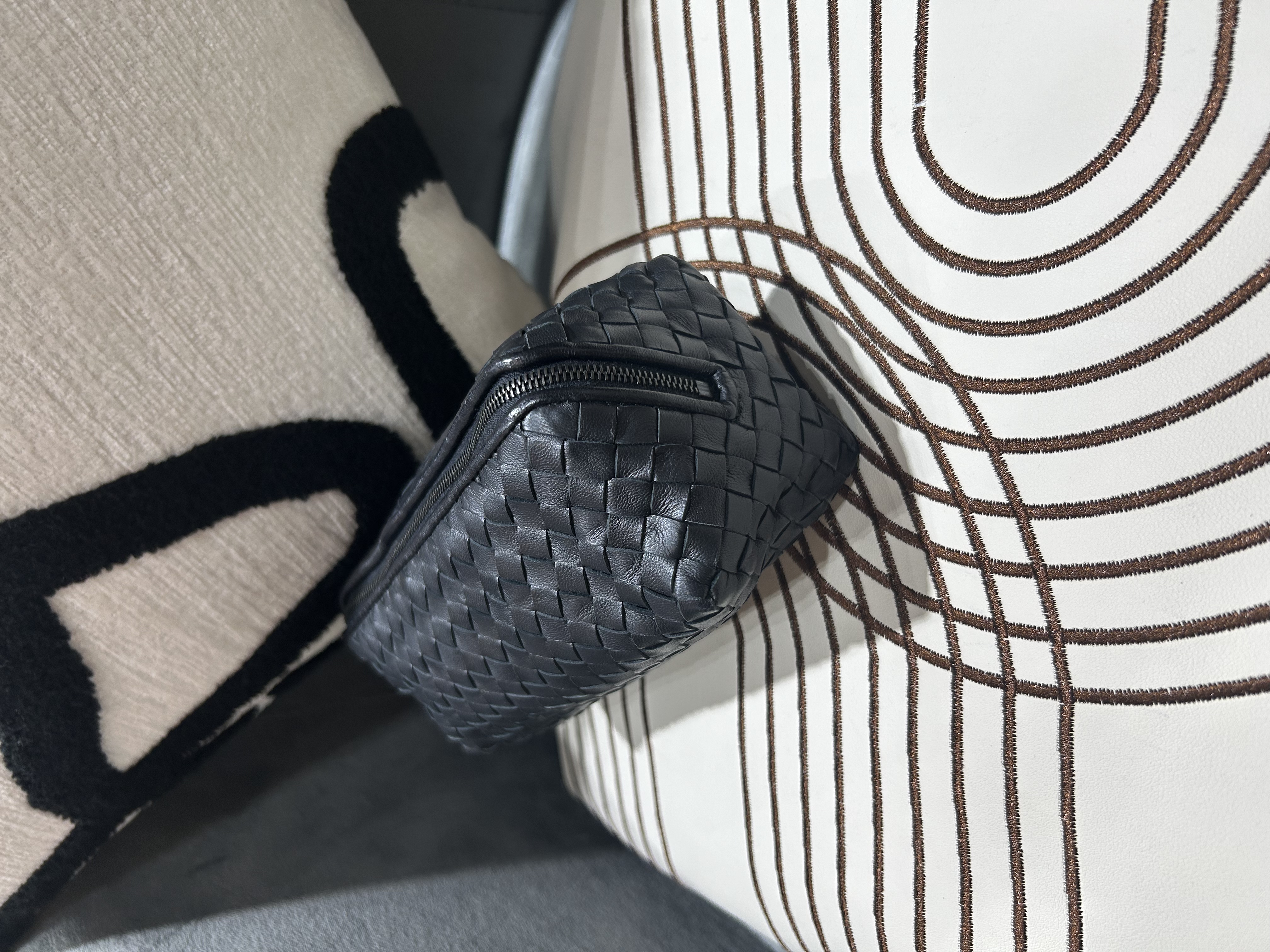 Bottega Veneta BV Clutch Black 100%Authentic, 99%New ✅Dust bag