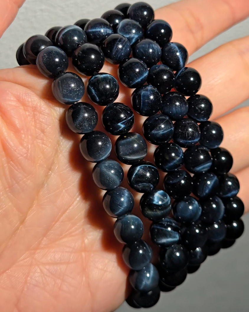 Blue tiger's eye bracelet from South Africa - JW95