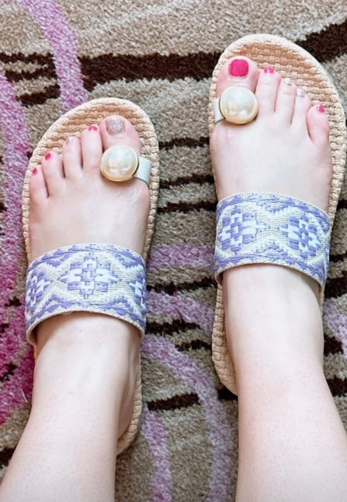 泰國直送 泰國人手製作涼鞋Q 至T款