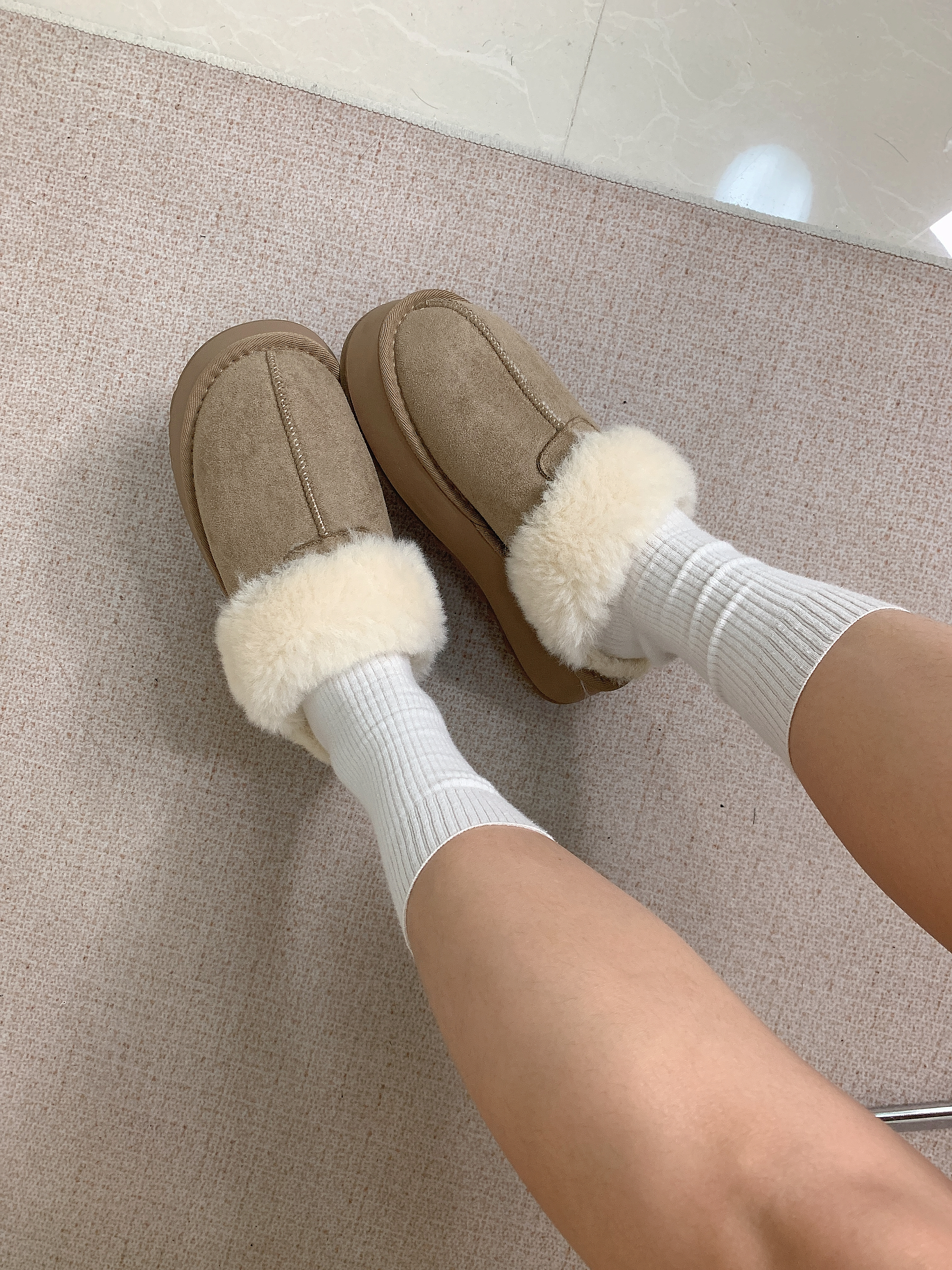 《預訂》自信雪靴拖 - Mocha