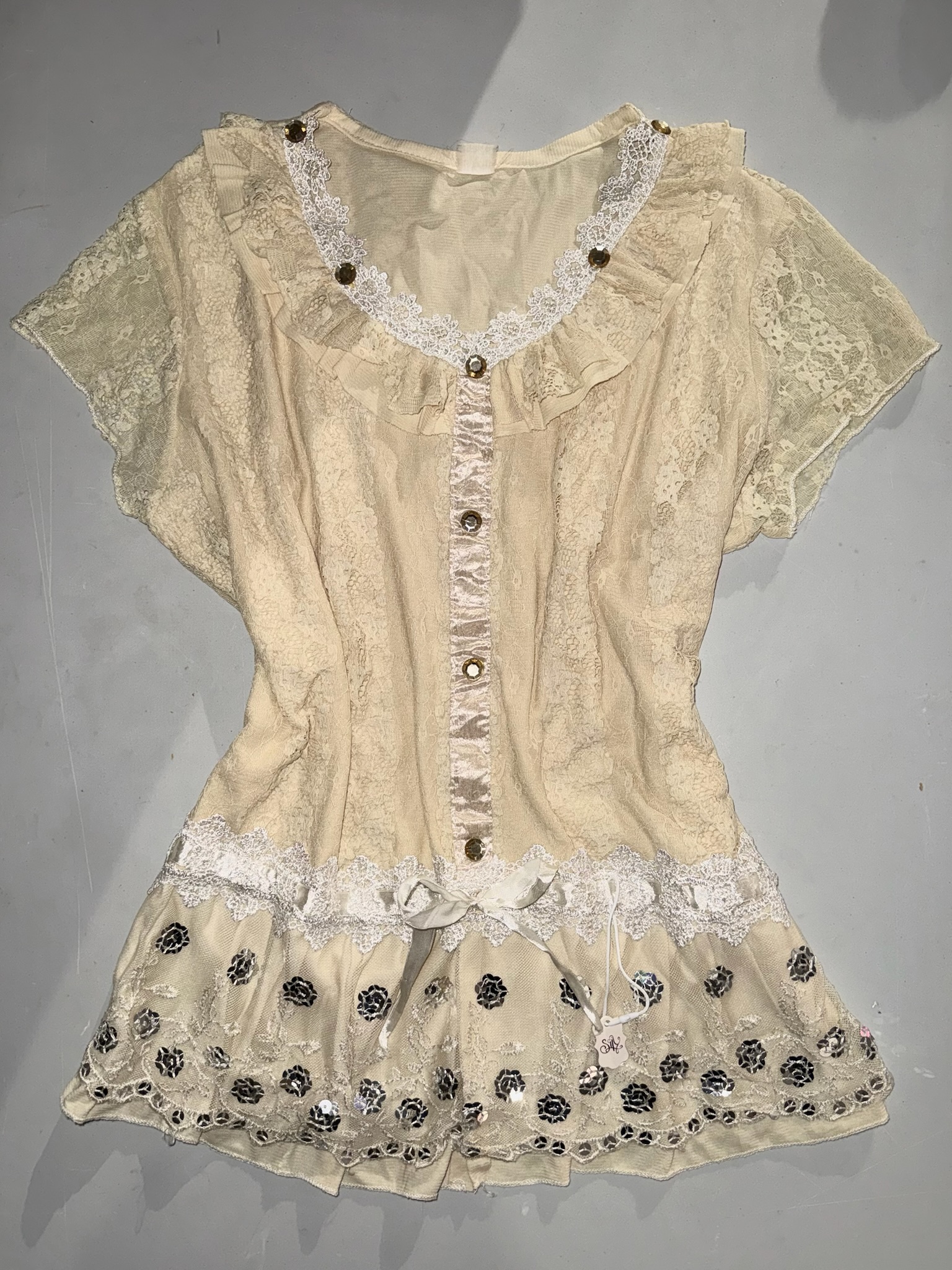 Vintage Sequined Floral Hem Lace Blouse