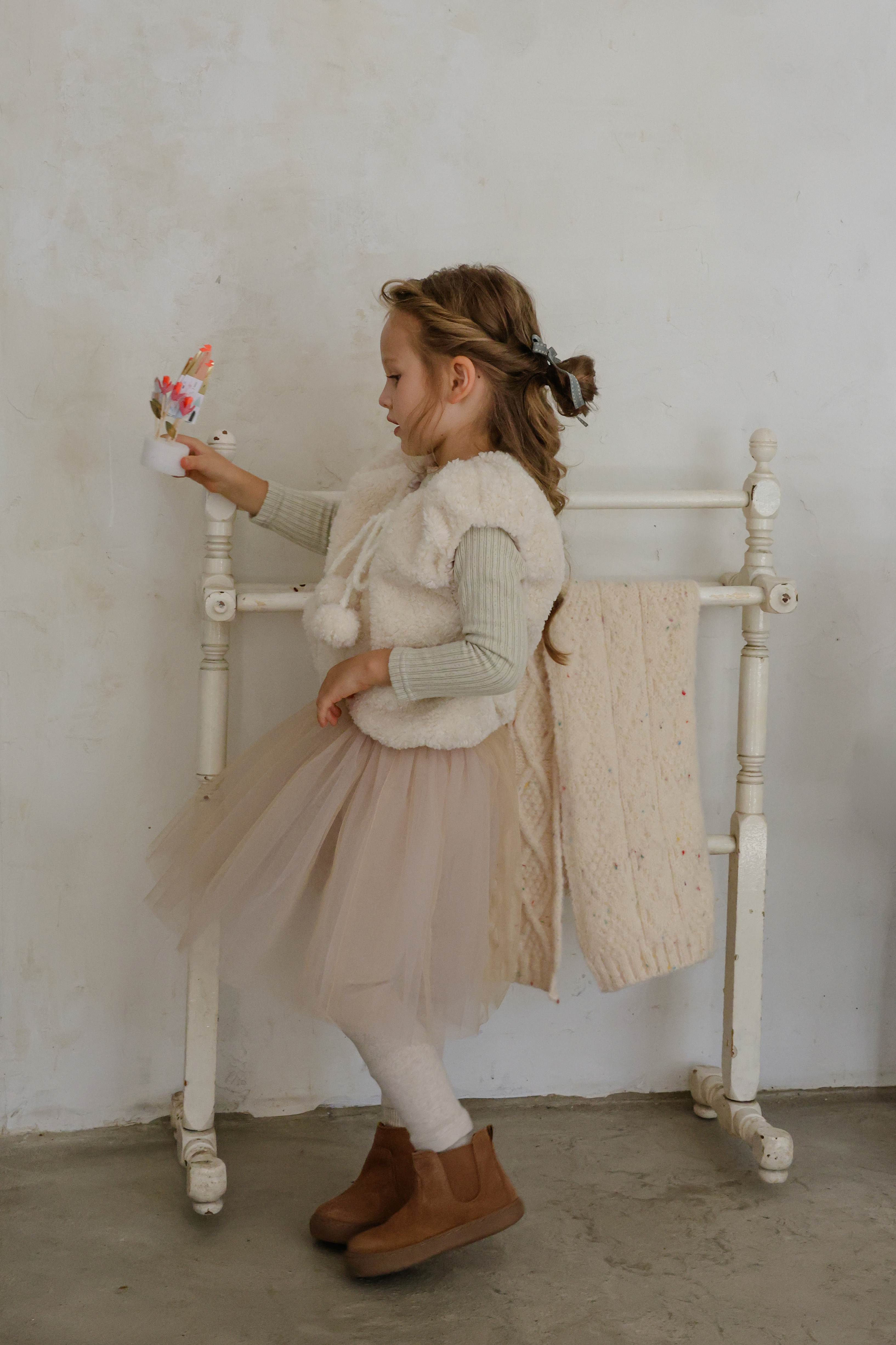 FLO | Elle fur vest 