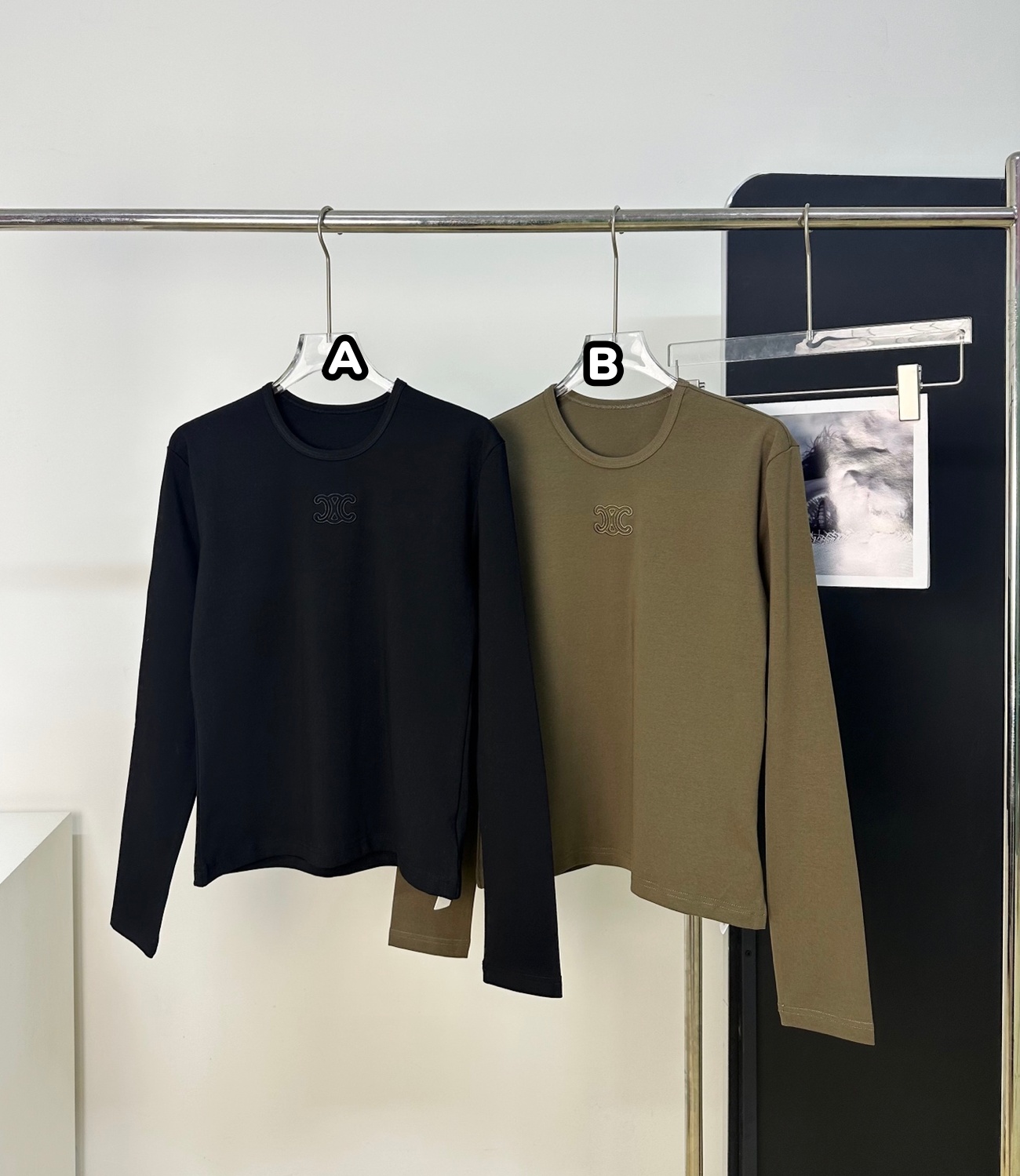 CELINE  極簡彈力打底衫