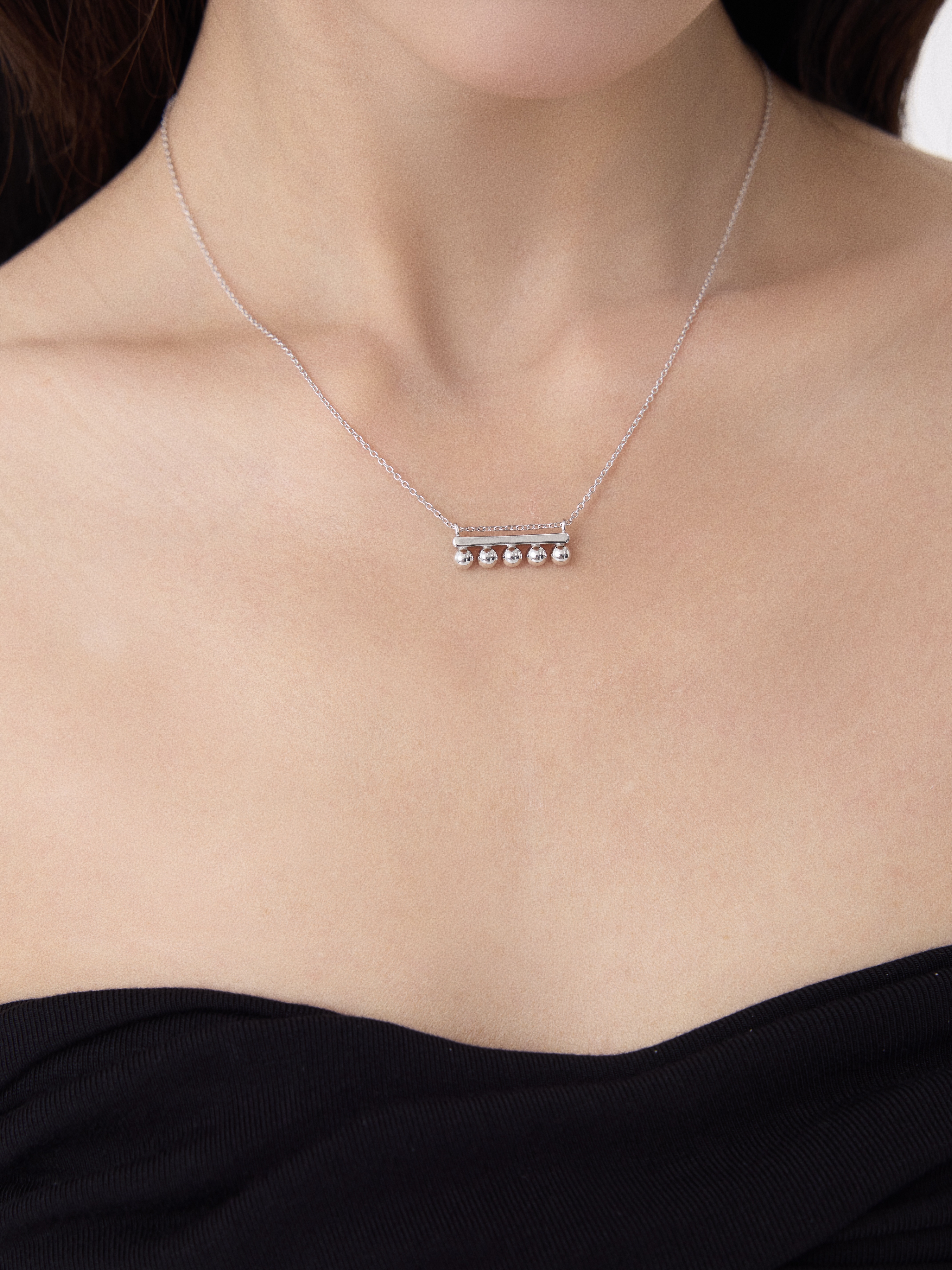 Silver Balance Beam Necklace 