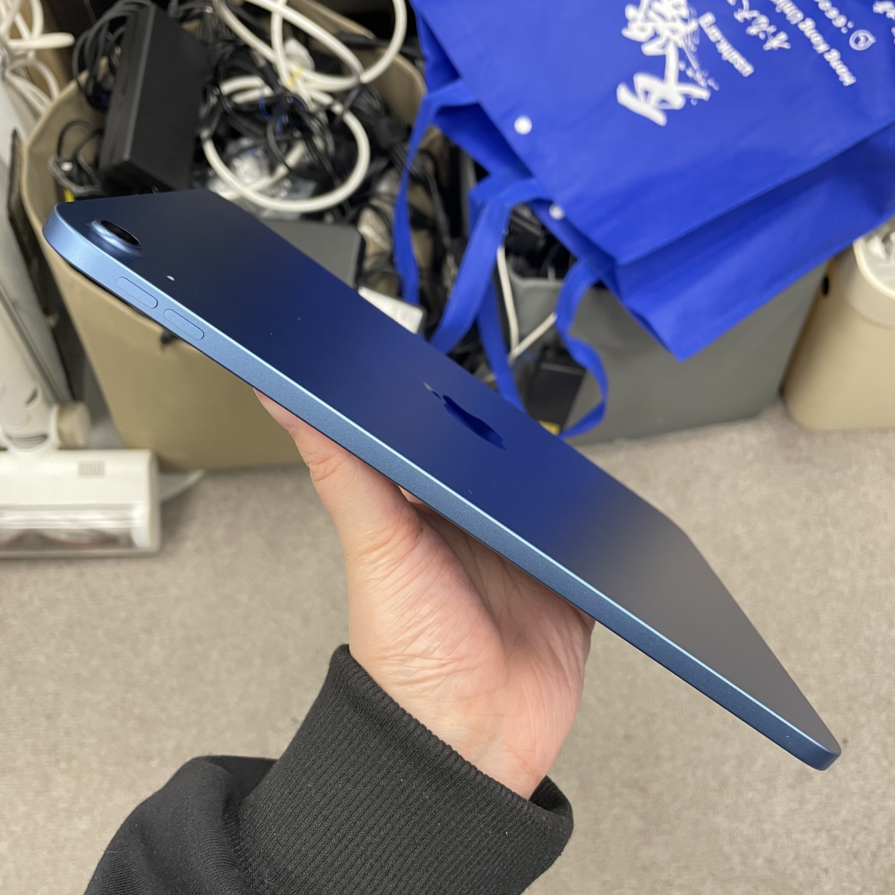 *5948100 iPad 11 勁靚機 128GB WIFI版 藍色 blue