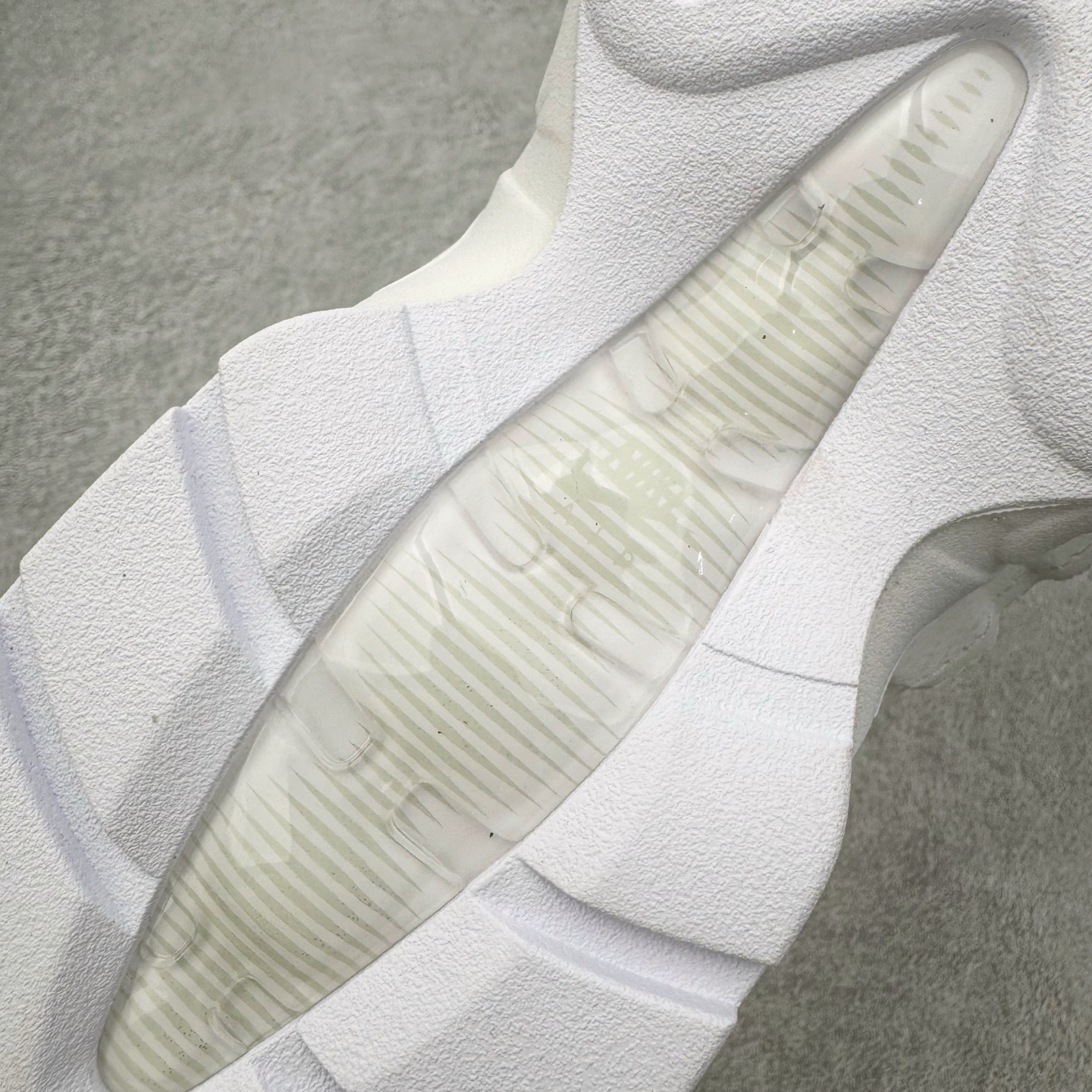 Nike Air Max 95 OG HM8755-100