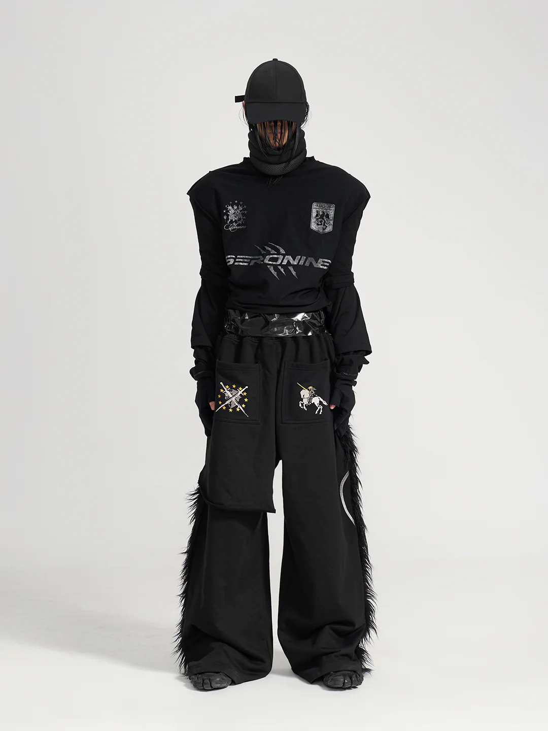 VAR-39｜CHIMERA · FAUX-LAYER THUMBHOLE LS