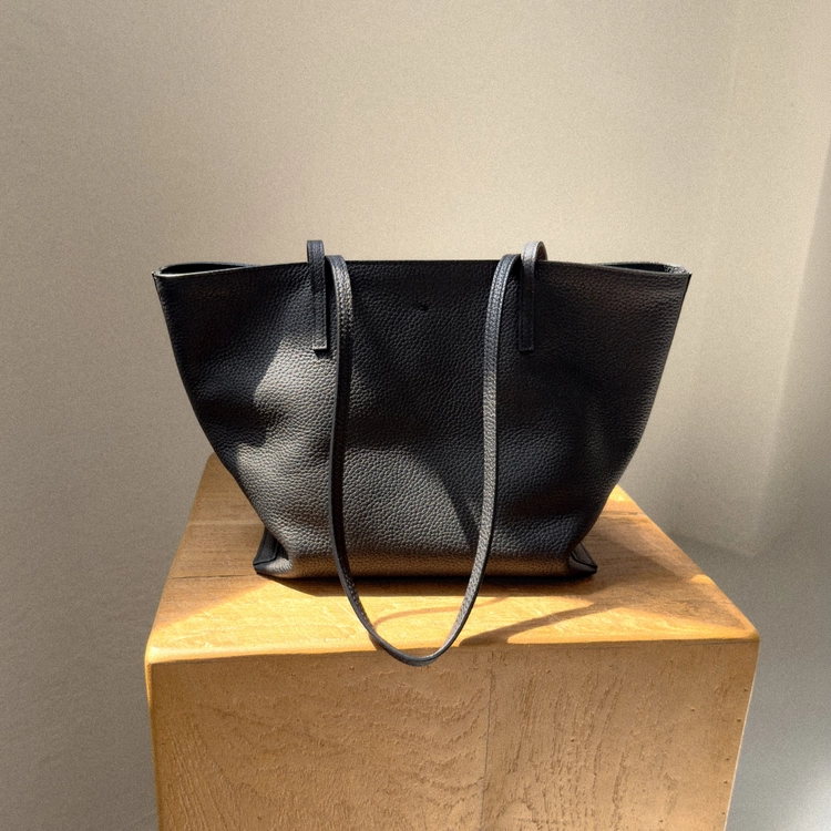 【26FW 】預訂_Leather Shopper S By Bucks & leather