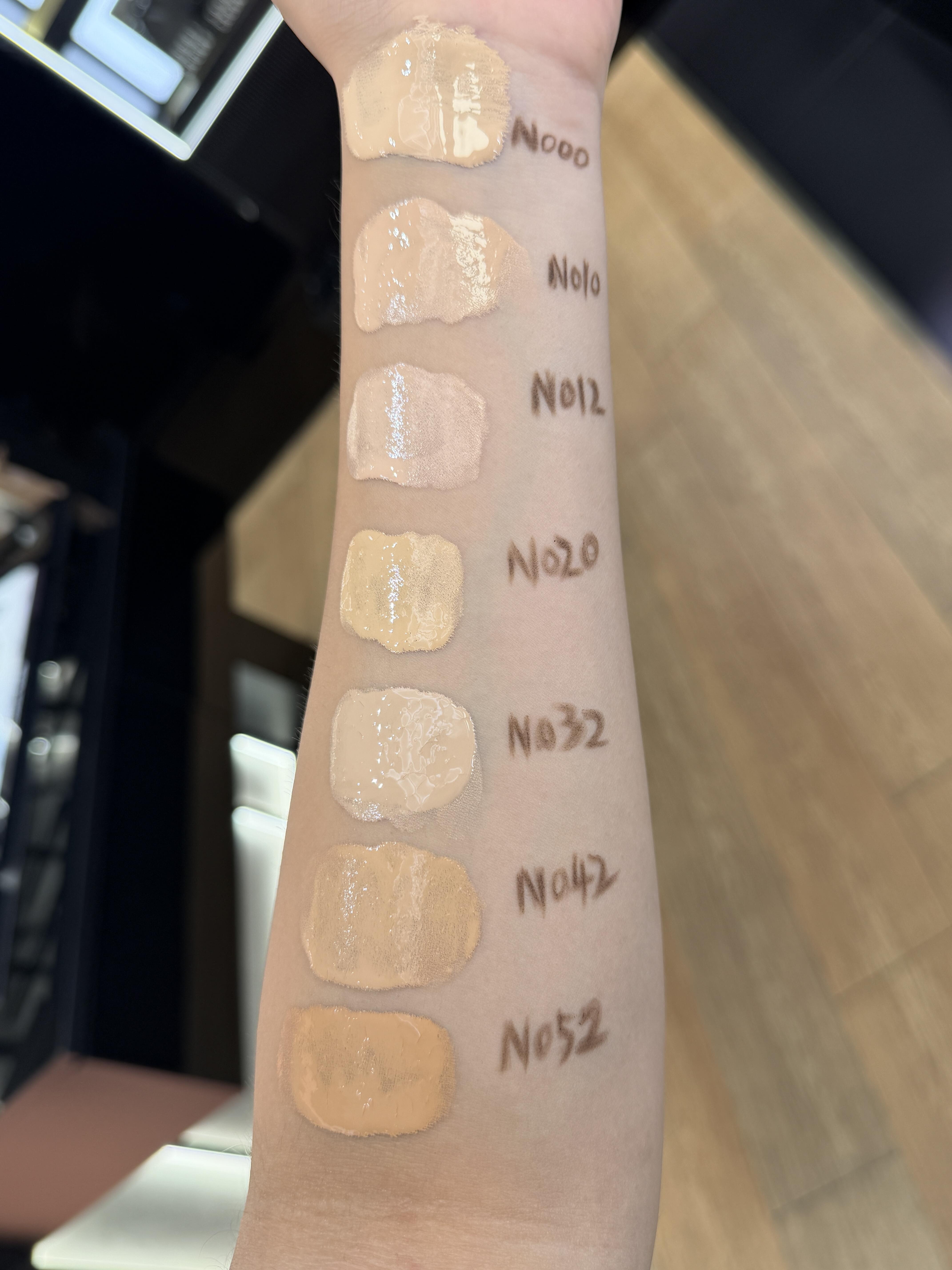 全新升级！第四代 Bobbi Brown 新版 蟲草 精華緞光養膚粉底液 Serum Silk Foundation 30ml
