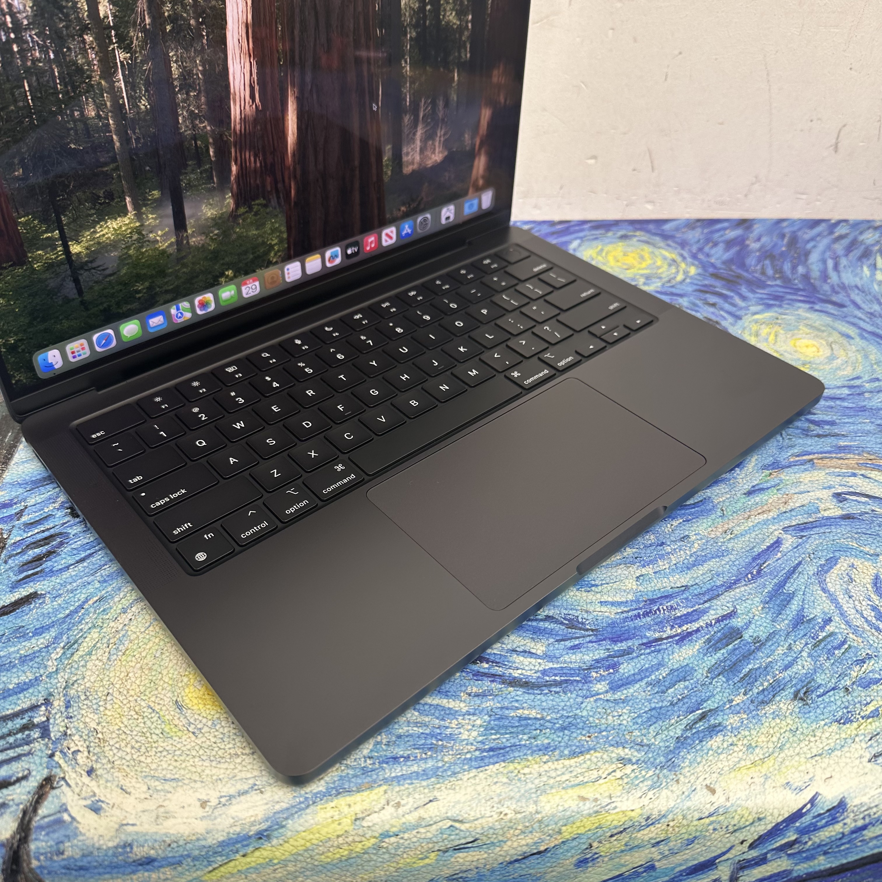 #5934 Apple MacBook M4 Pro 2024 M4 Pro CPU/24GB Ram/1TB SSD/20核心GPU/Liquid Retina XDR Mon/14吋/黑色/ MacBook Pro M4 / MacbookPro M4 Pro / Laptop / Notebook / Ultrabook / Netflix/ YouTube / Black