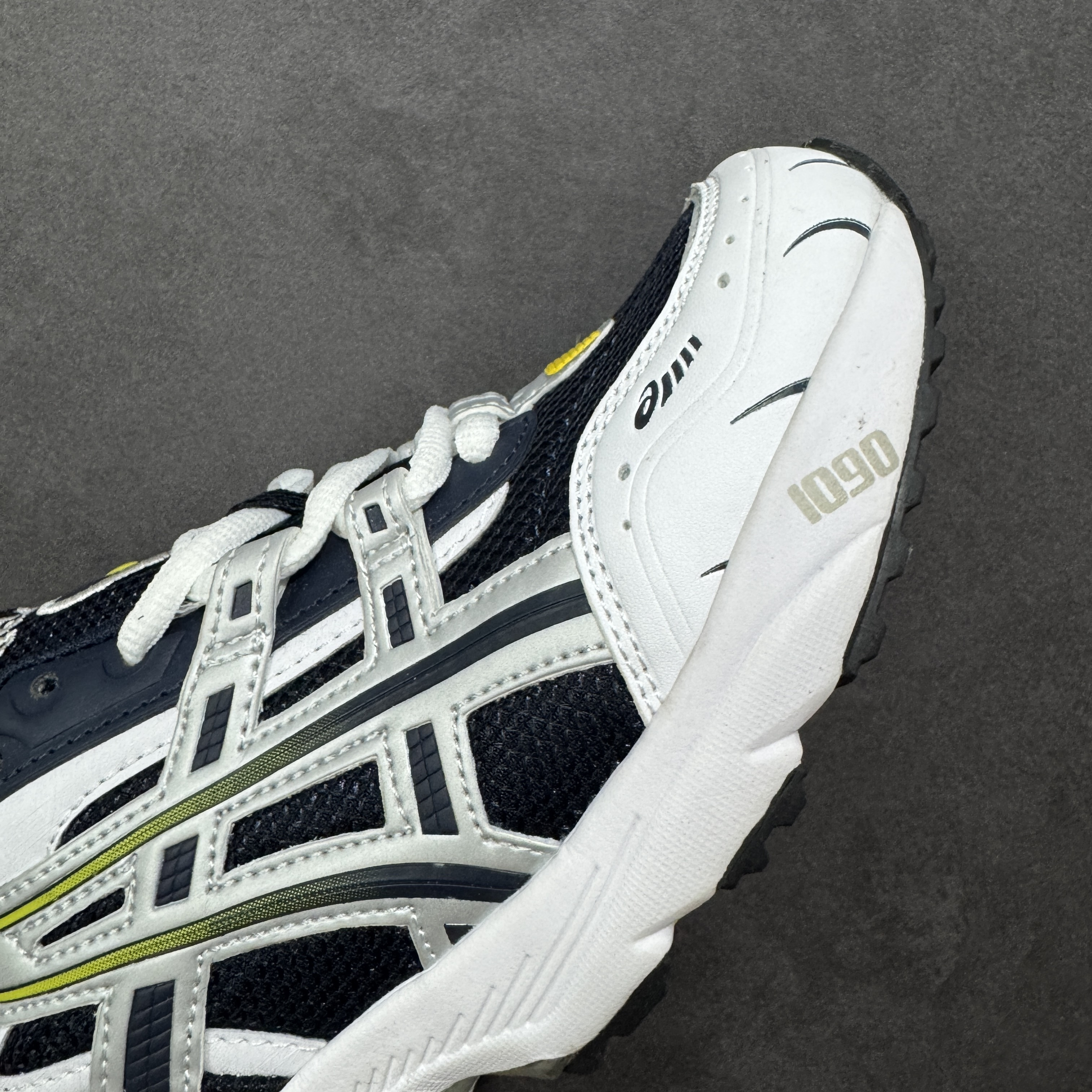 Asics GEL-1090 1021A275-400