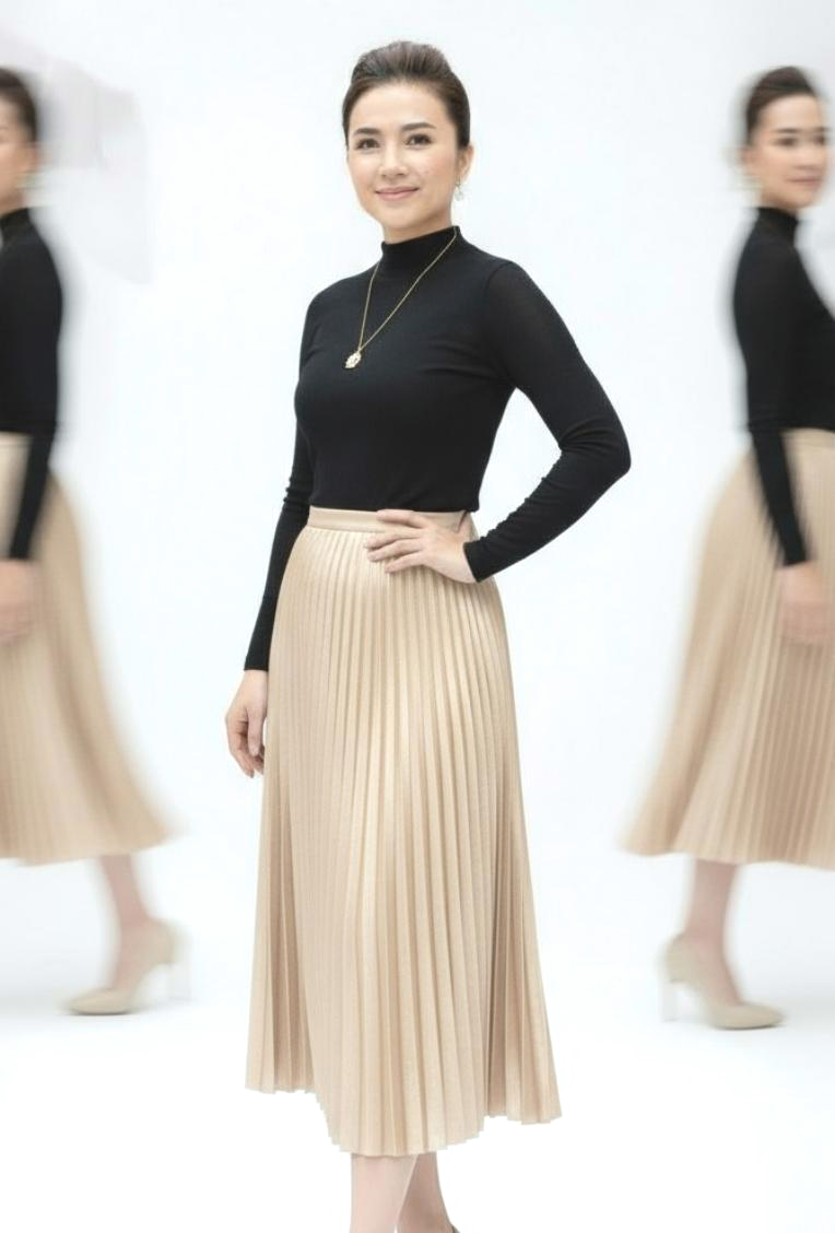 Metallic Pleated Skirt