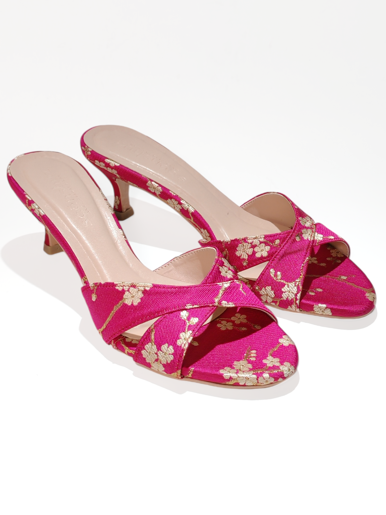 REYNA 50 FUCHSIA BROCADE