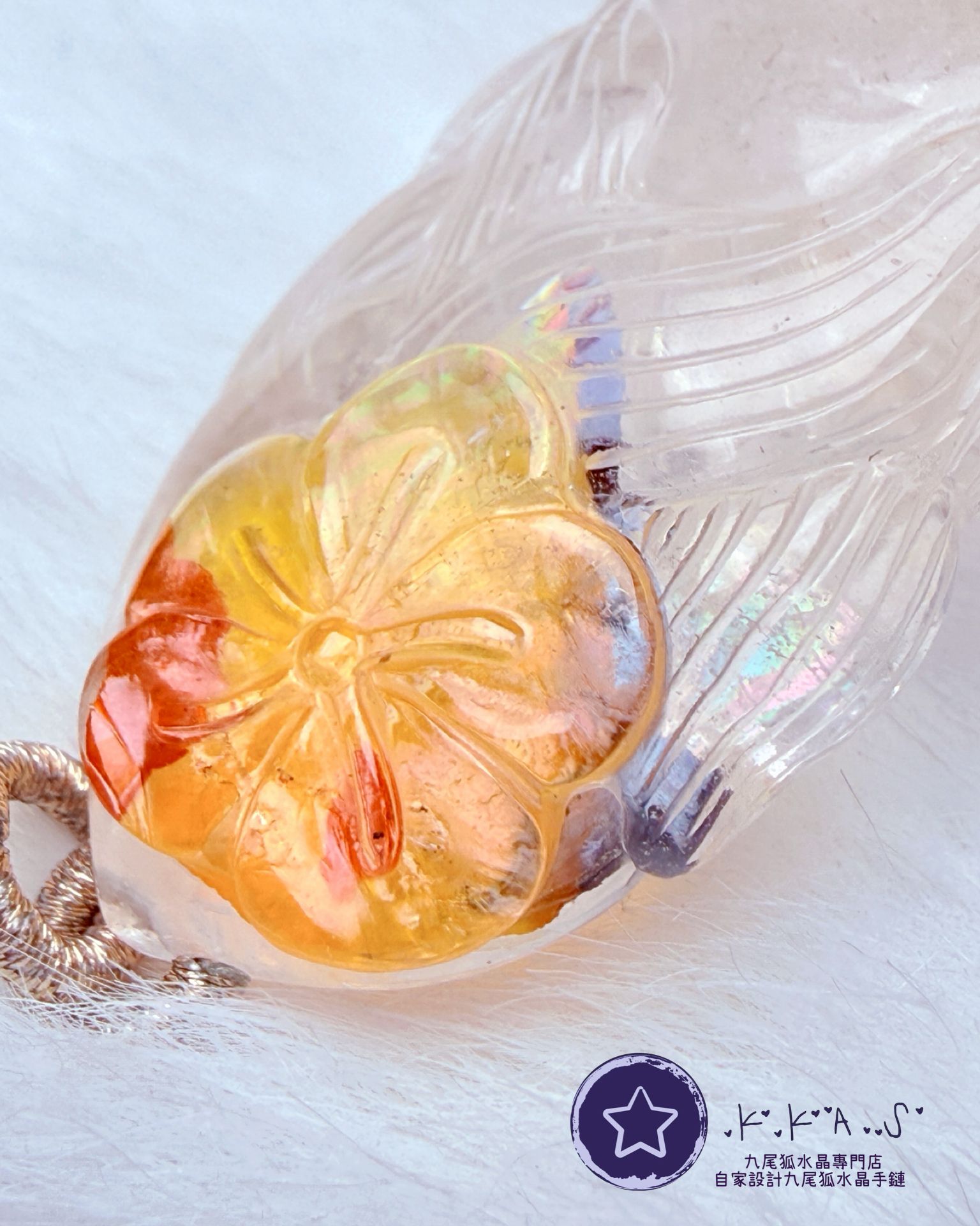 K00089 錦鯉膠花 九尾狐 - 吊墜/手牌兩用款(上下孔)