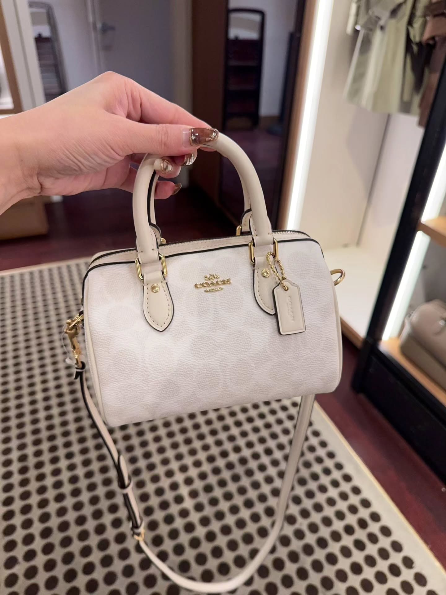 🇯🇵Coach Mini Rowan 冰川白