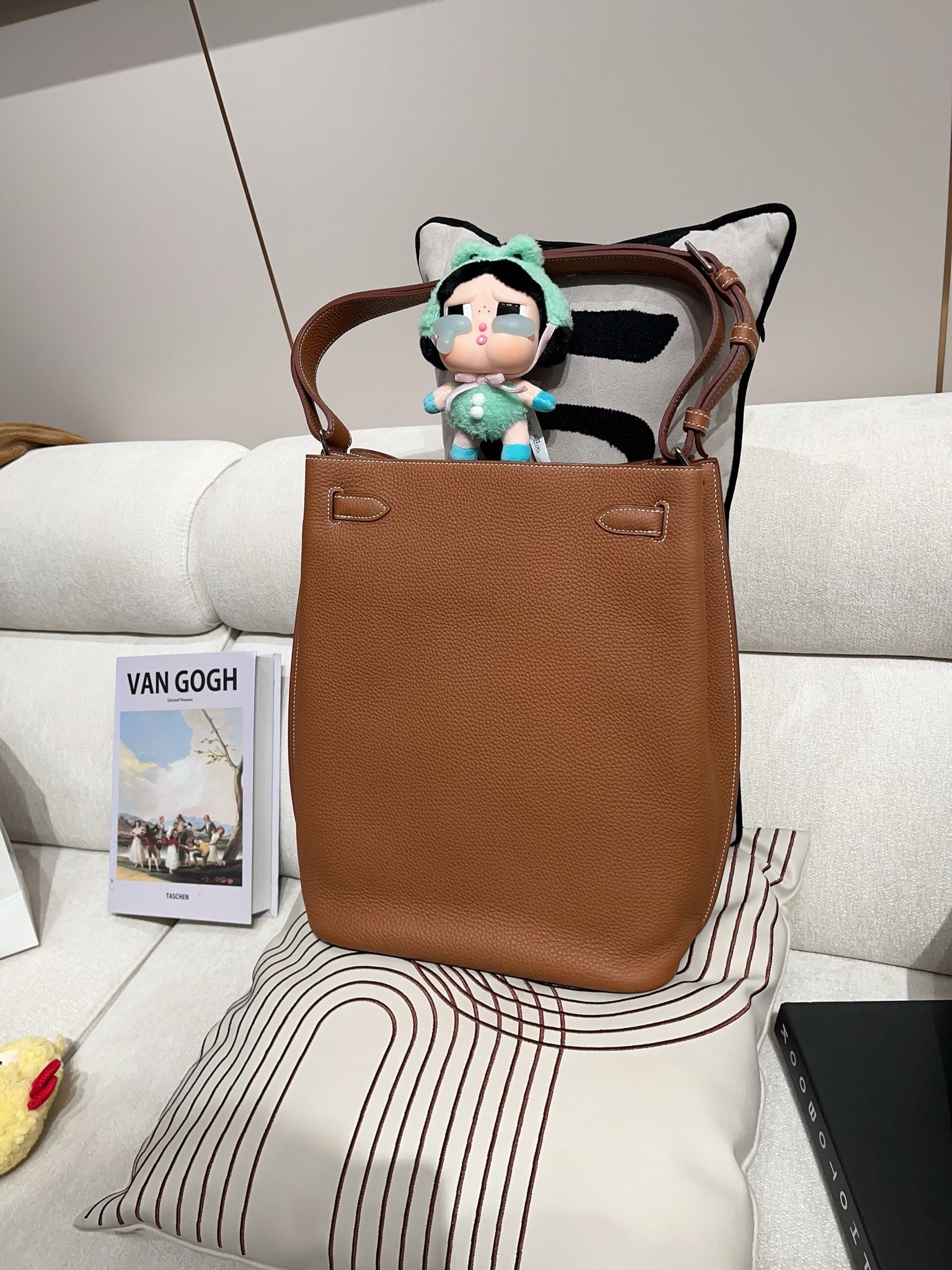 Hermes So Kelly Stamp [Q] Gold 100%Authentic, 95%New ✅Dust bag✅Box