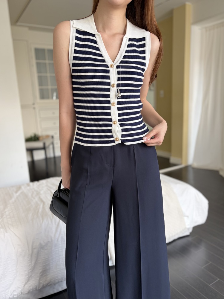 The Effortless Stripe Vest (White)